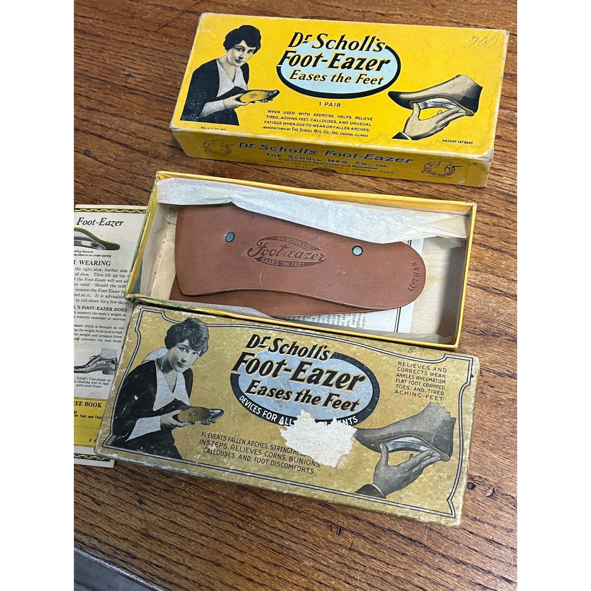 Vintage 1920s Dr Scholl's Foot Eazer Advertising Boxes w/ Contents, One EMpty