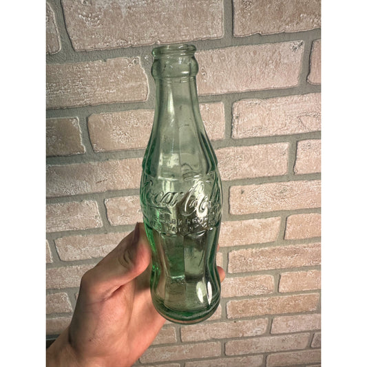 Vintage Coca Cola Hobble Skirt Glass Soda Bottle LEESBURG FLORIDA (1958-65)