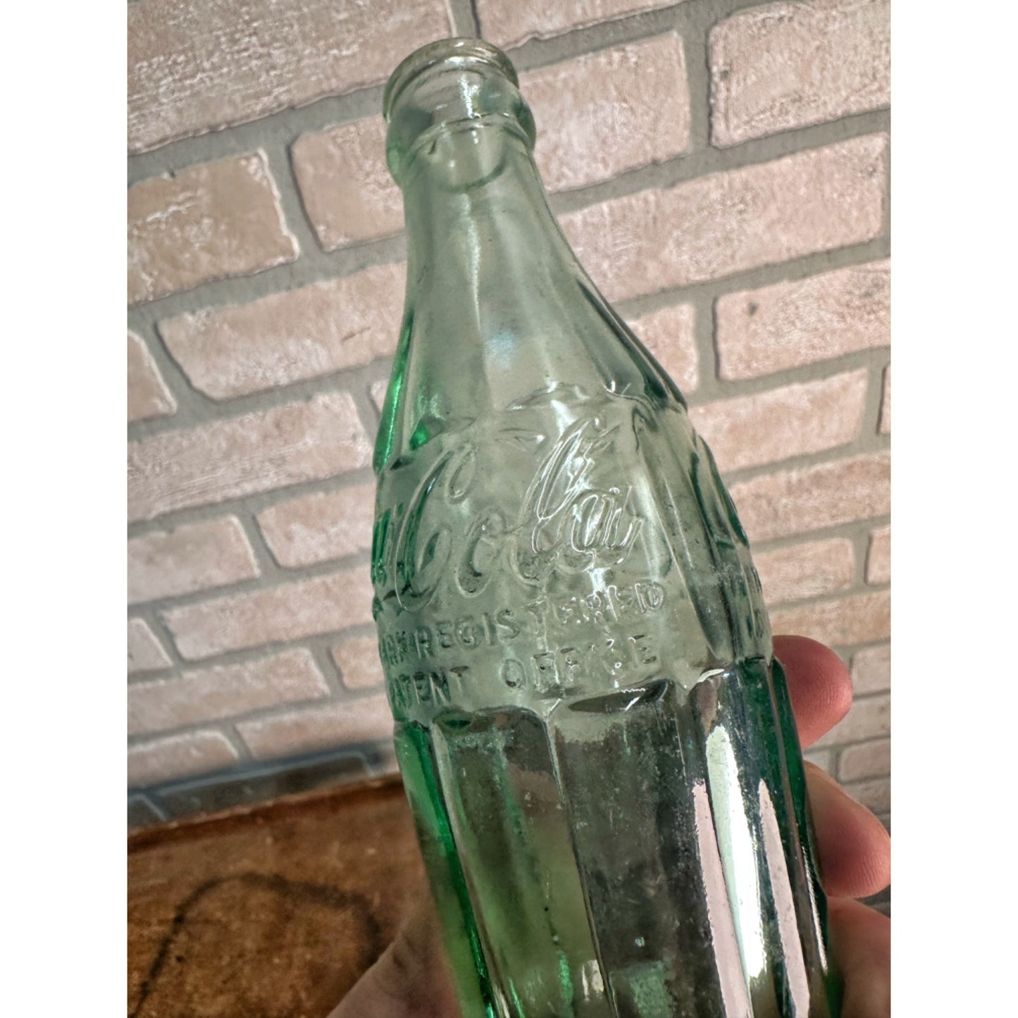 Vintage Coca Cola Hobble Skirt Glass Soda Bottle LEESBURG FLORIDA (1958-65)