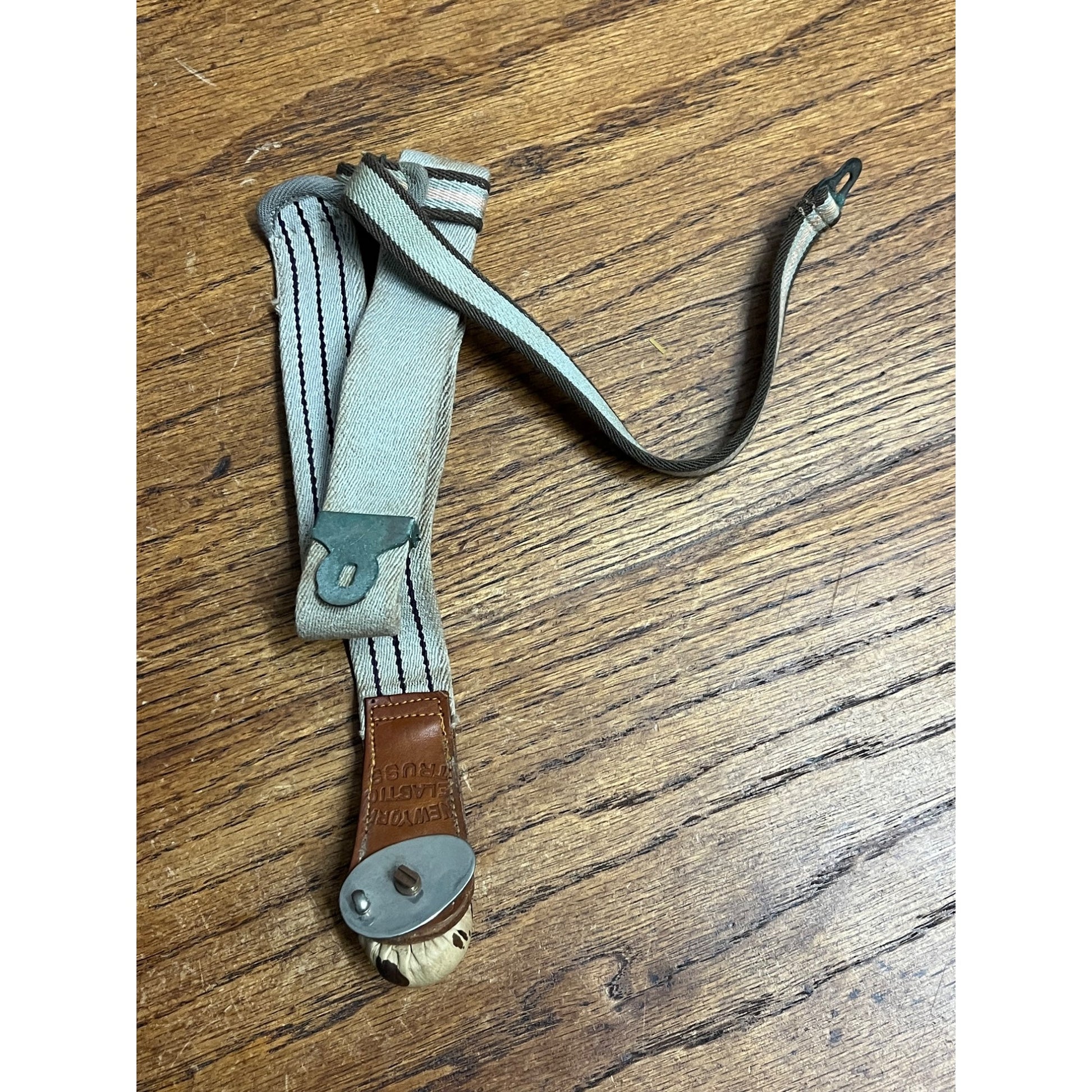 Vintage Ohio Truss Co Hernia Excelsior Spot Pad Medical Device Oddity w/ Box