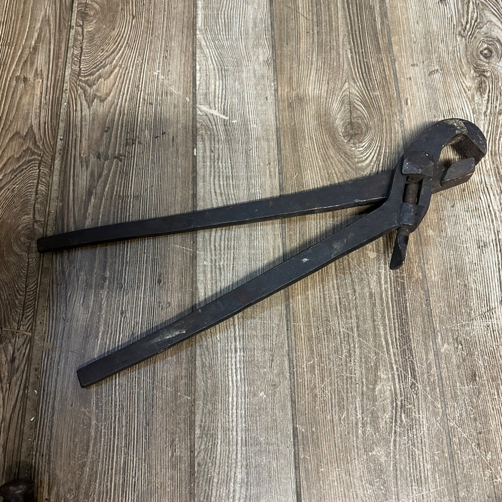 Antique #2 Large Cast Wrench Long Railroad Steam Engine Tongs? Blacksmith
