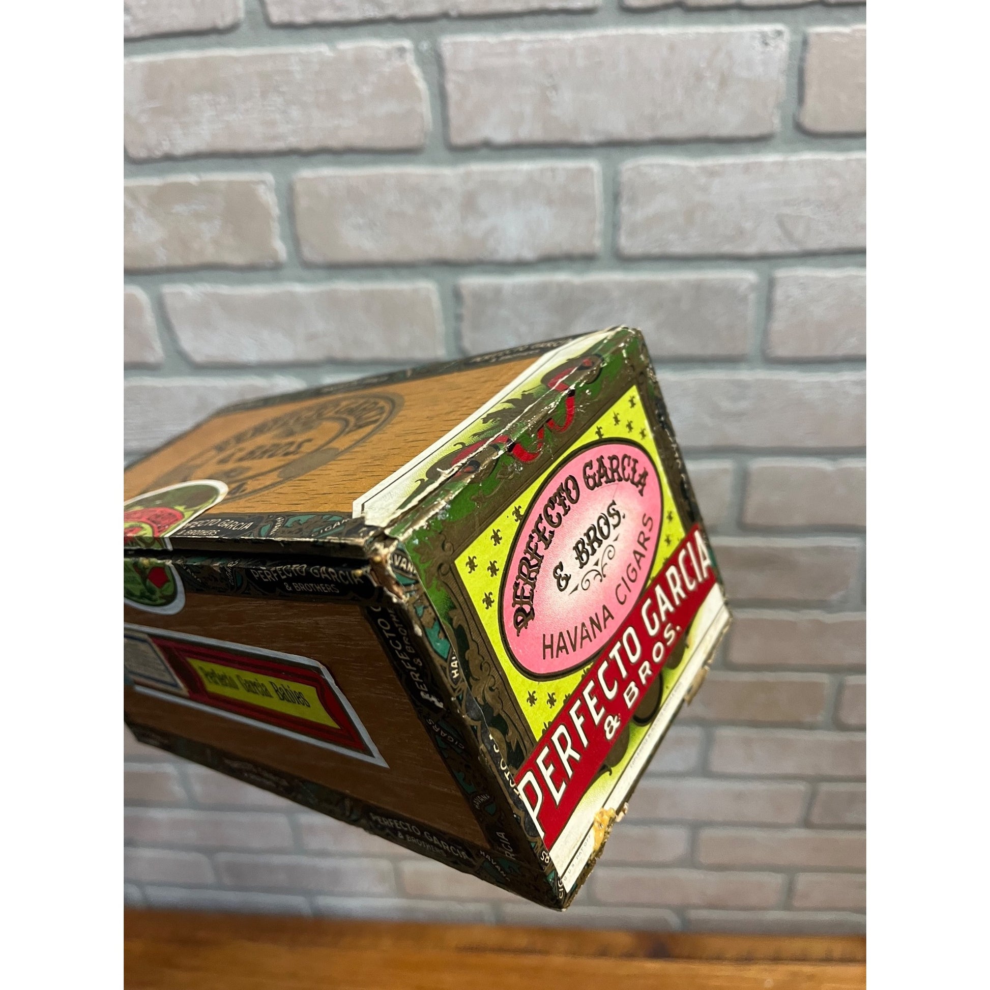 Vintage Perfecto Garcia & Bros Havana Cigars Advertising Box Empty