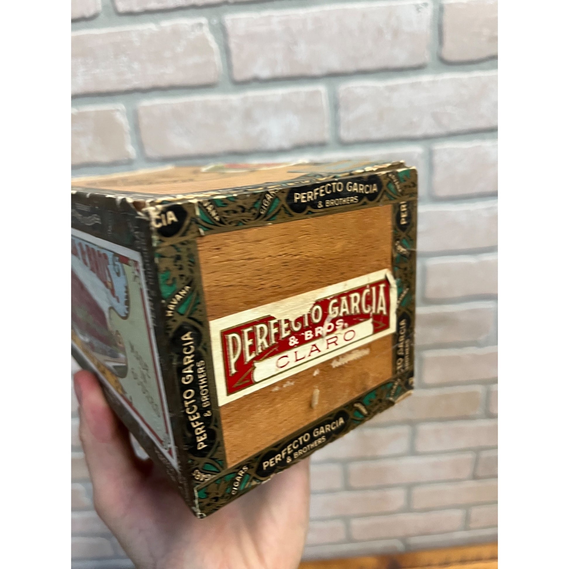 Vintage Perfecto Garcia & Bros Havana Cigars Advertising Box Empty