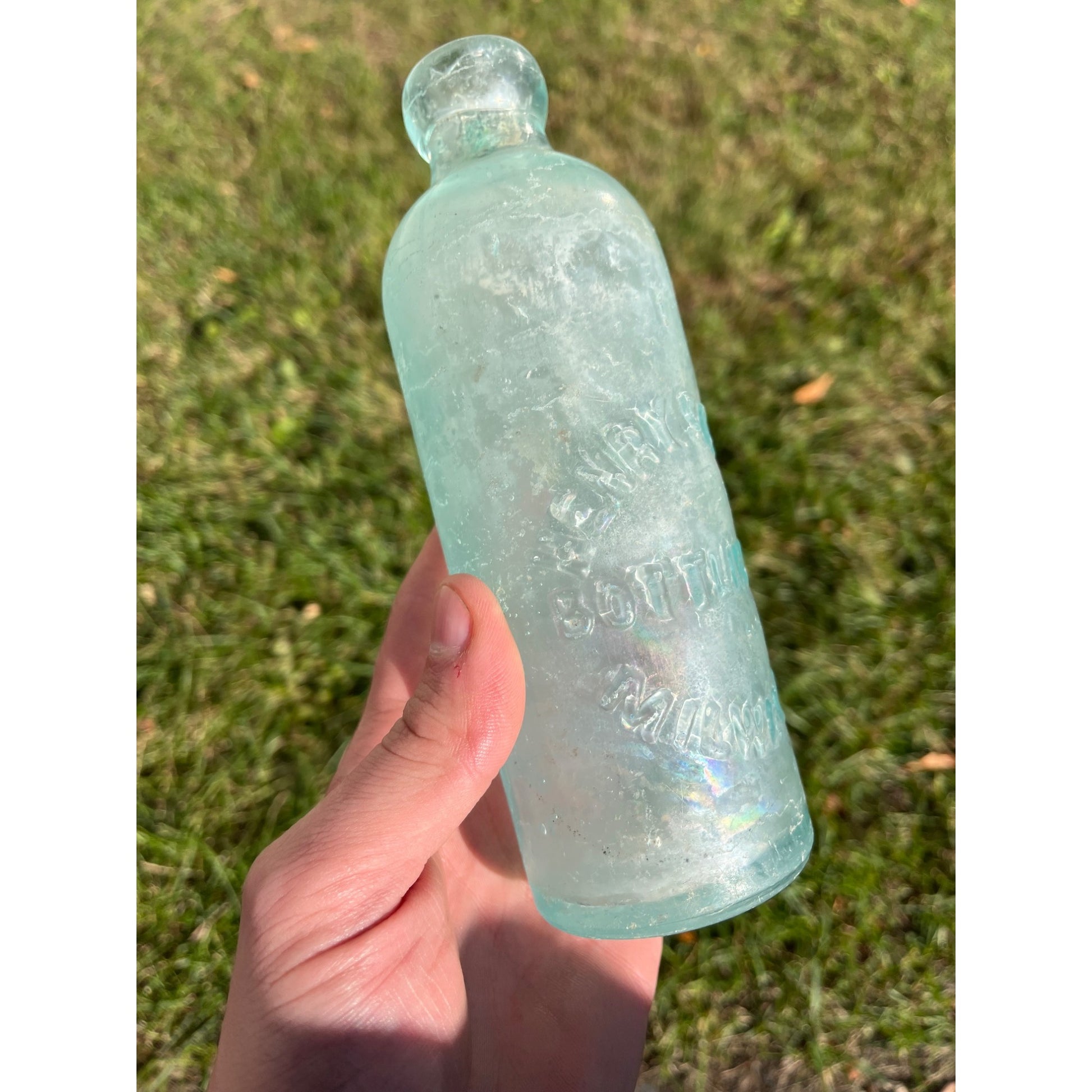 Henry Schinz c1890s Milwaukee Wis Aqua Blue Soda Bottle Blob Top Hutchinson