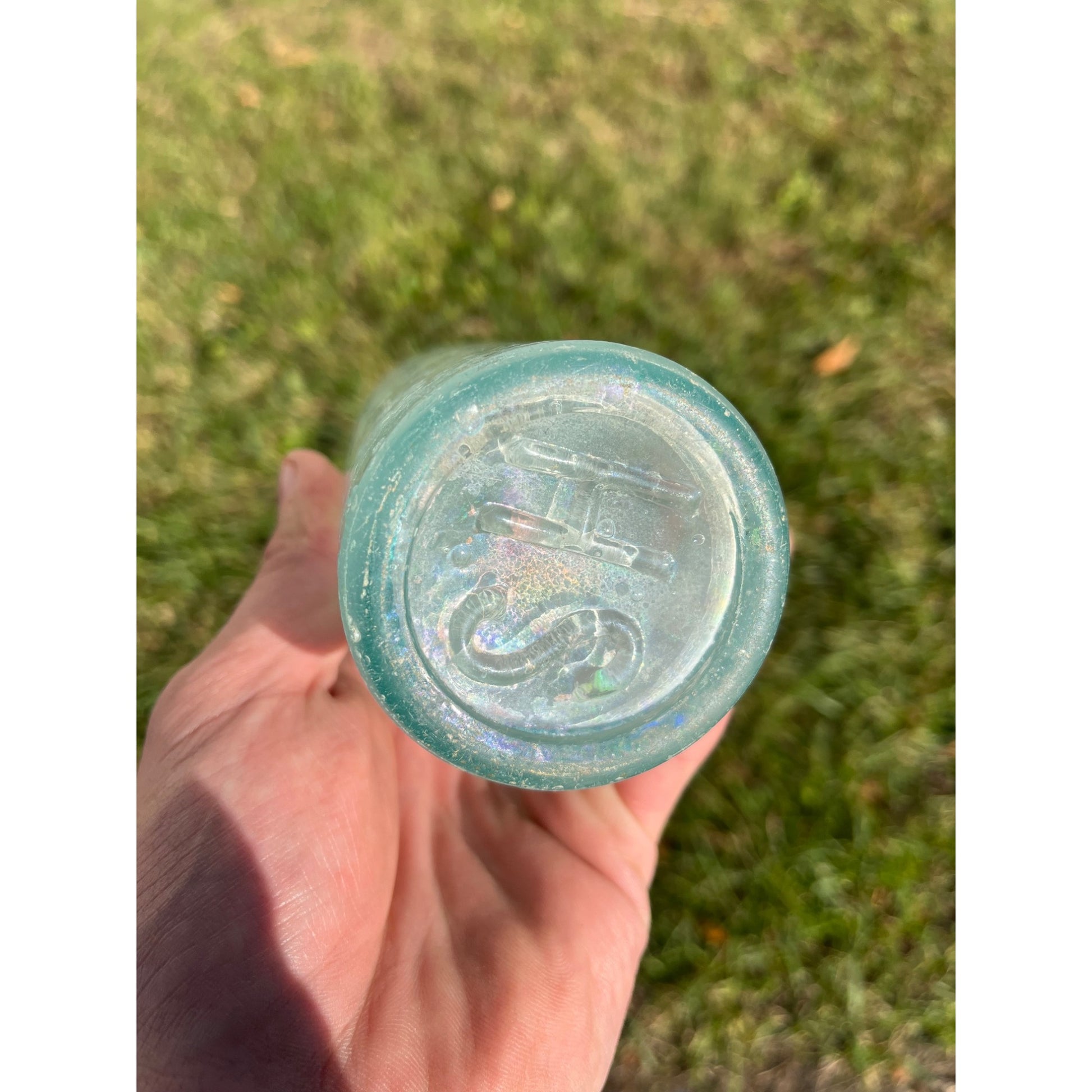 Henry Schinz c1890s Milwaukee Wis Aqua Blue Soda Bottle Blob Top Hutchinson