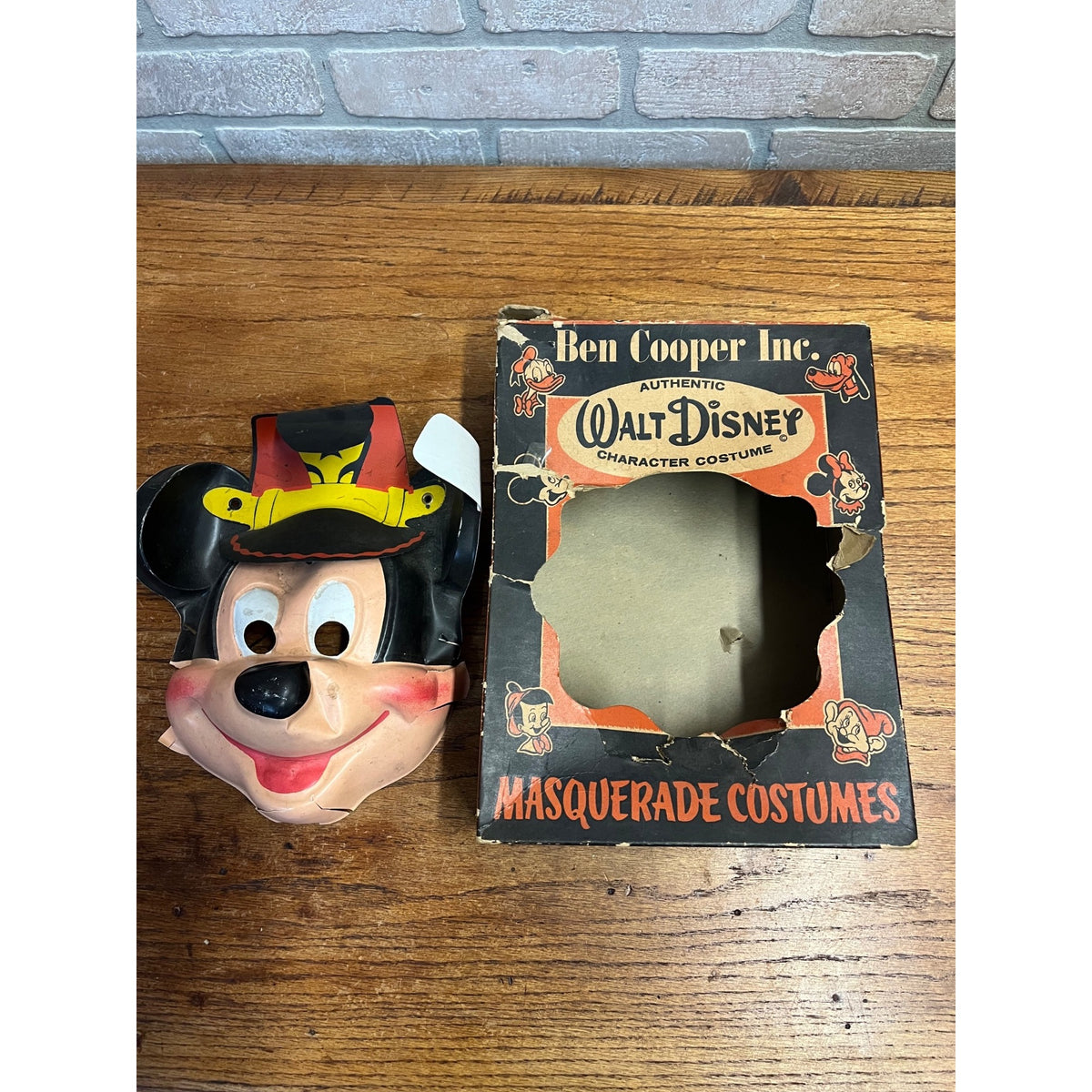 Vintage 1950s Ben Cooper Walt Disney Mickey Mouse Masquerade Costume w/box