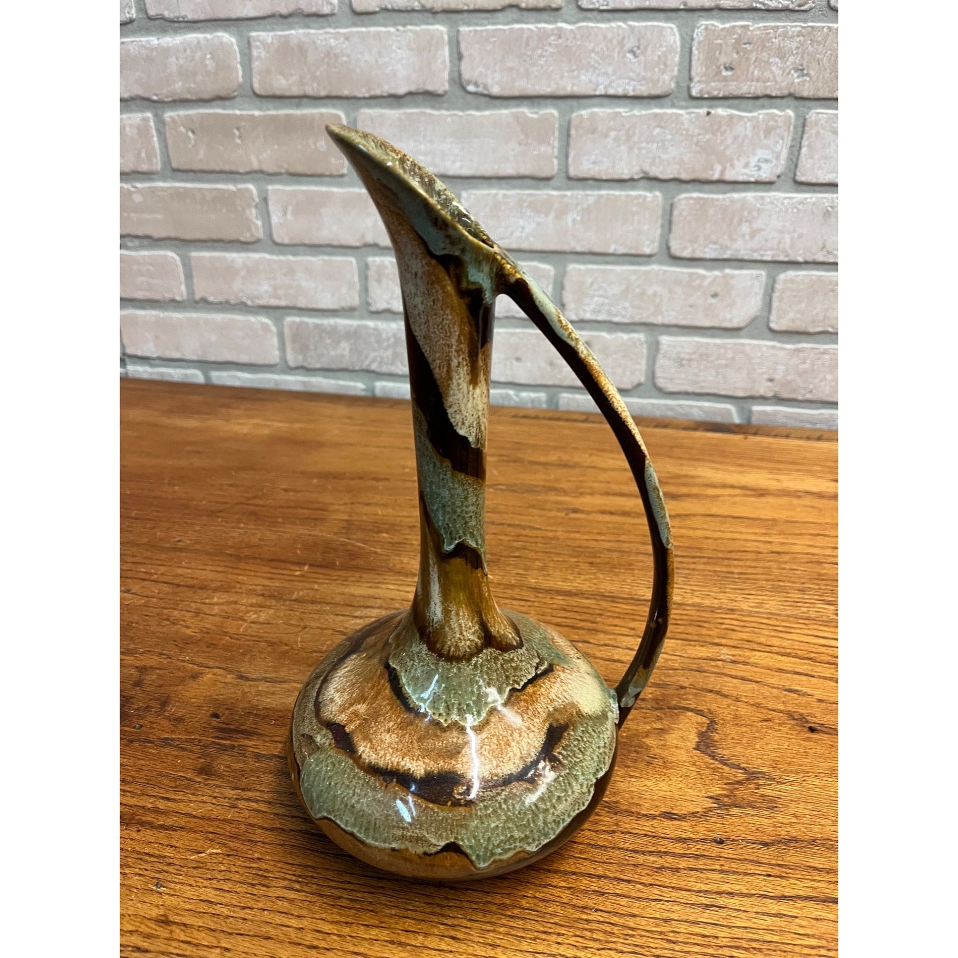 Vintage MCM Dryden Hot Springs Arkansas Art Pottery Pitcher Flower Vase 11.5"