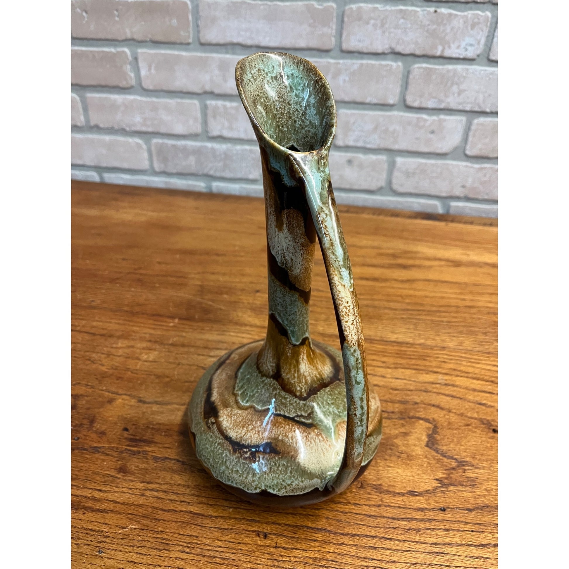 Vintage MCM Dryden Hot Springs Arkansas Art Pottery Pitcher Flower Vase 11.5"