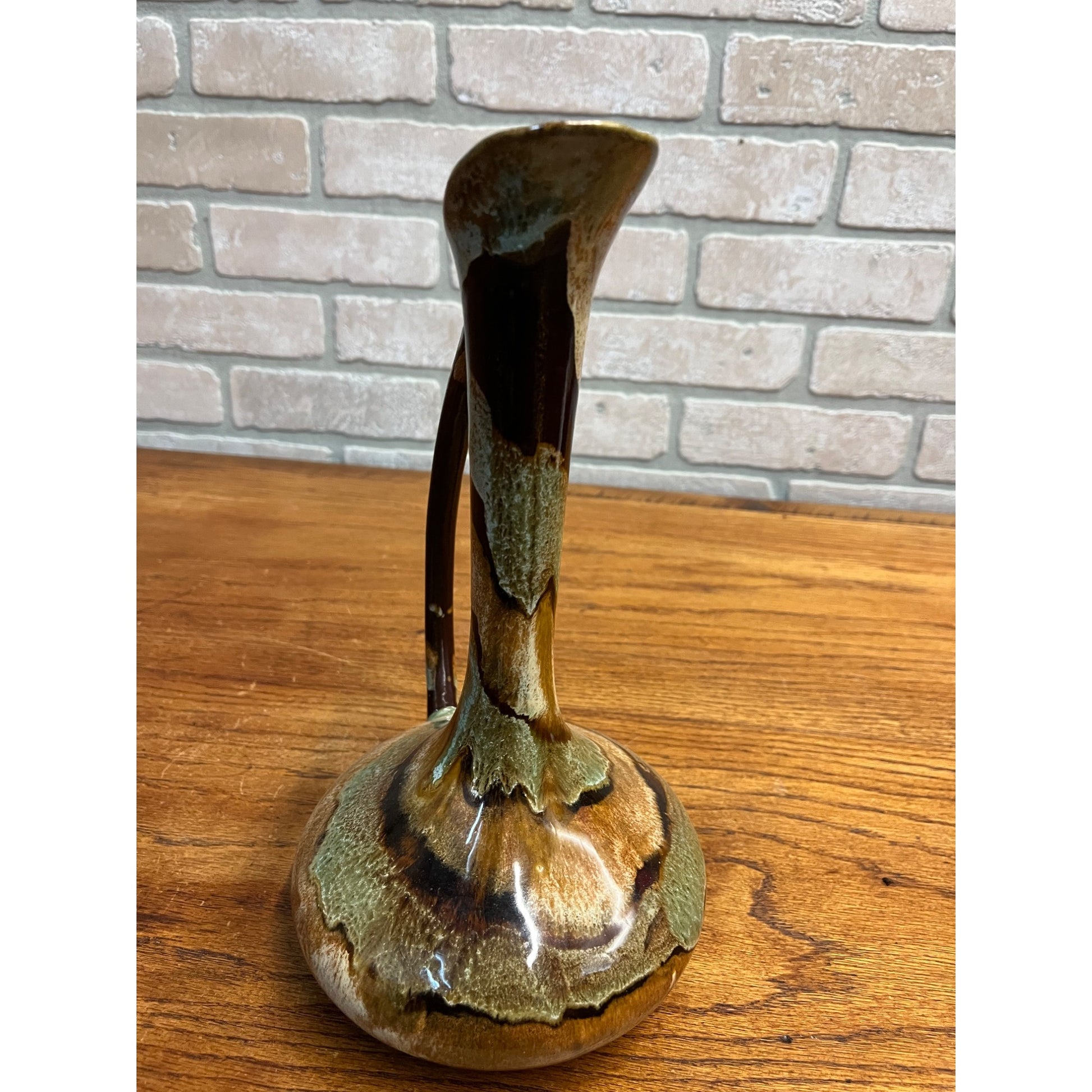 Vintage MCM Dryden Hot Springs Arkansas Art Pottery Pitcher Flower Vase 11.5"