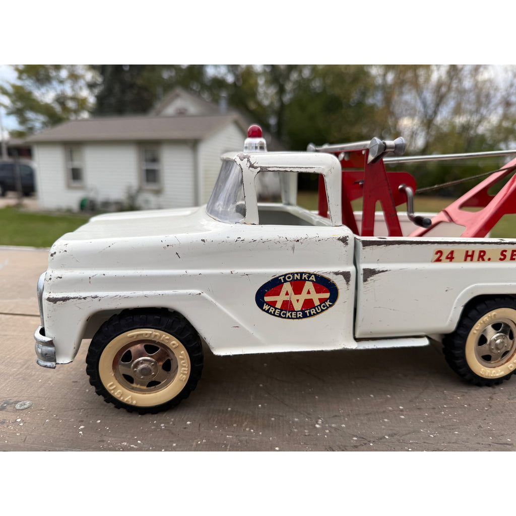 Vintage Tonka AA Wrecker Tow Truck Pressed Steel Toy
