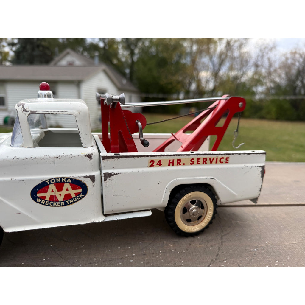 Vintage Tonka AA Wrecker Tow Truck Pressed Steel Toy
