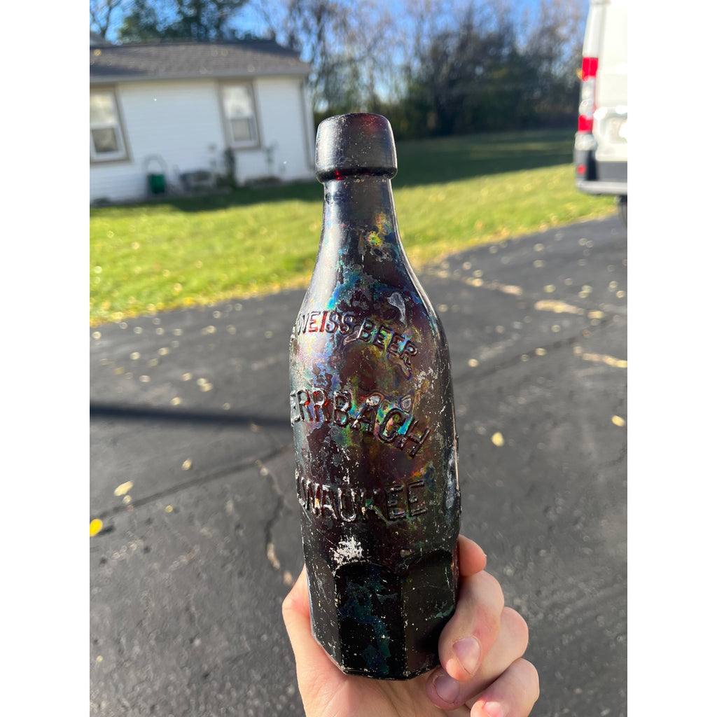 L. Werrbach c1880s Milwaukee Wis Amber PURE WEISS BEER Bottle Blob Octagon Base