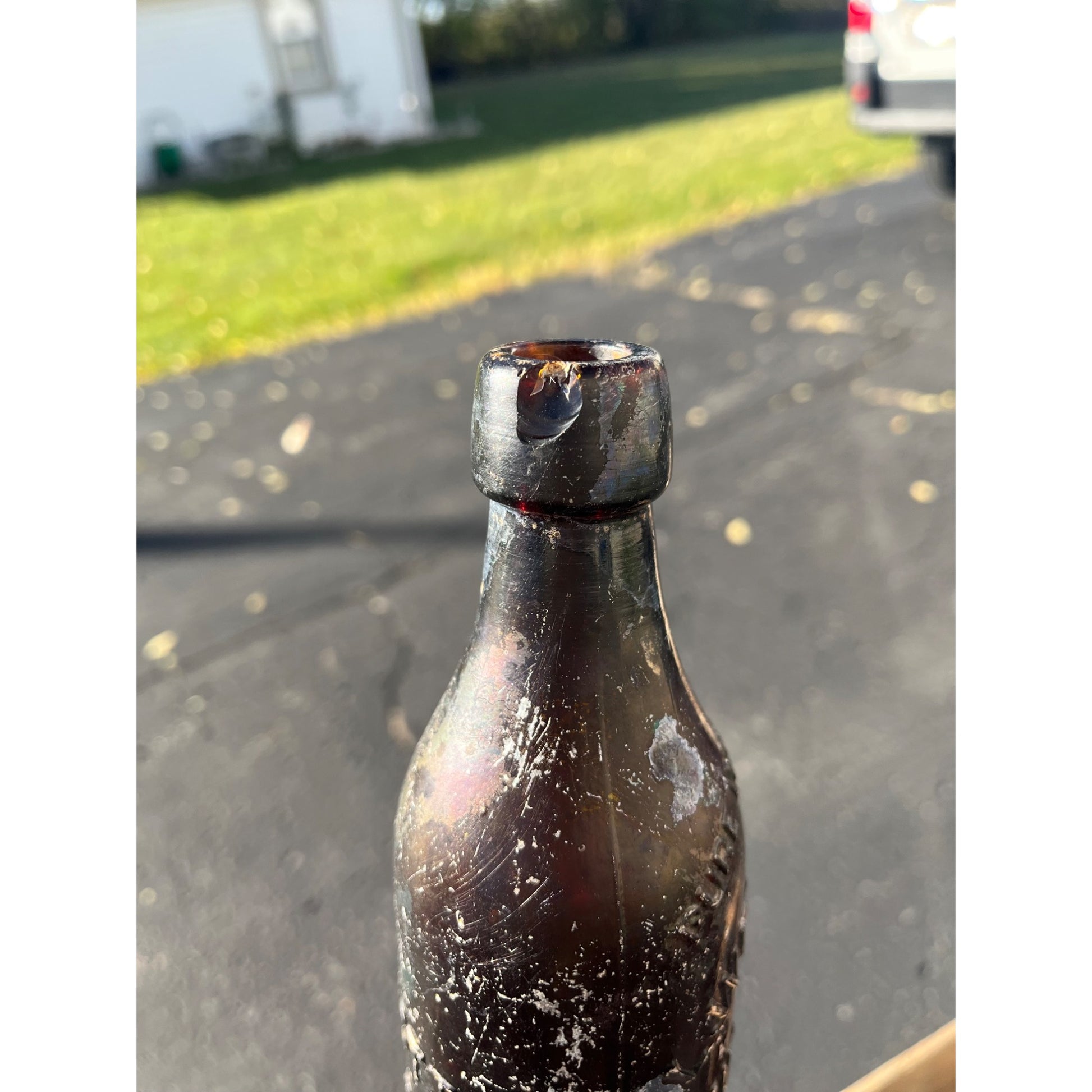 L. Werrbach c1880s Milwaukee Wis Amber PURE WEISS BEER Bottle Blob Octagon Base