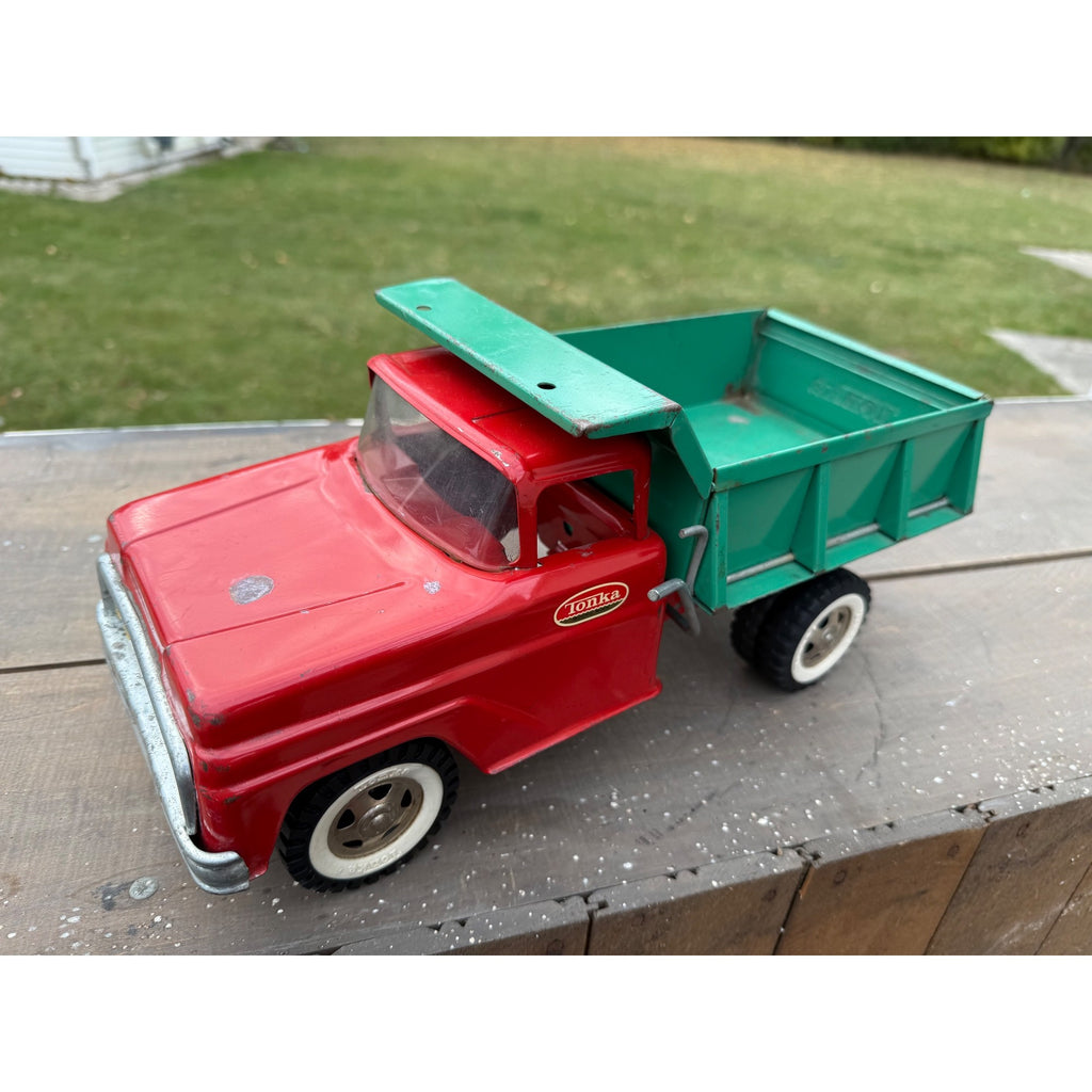 Vintage Tonka Dump Truck Green & Red Pressed Steel Toy