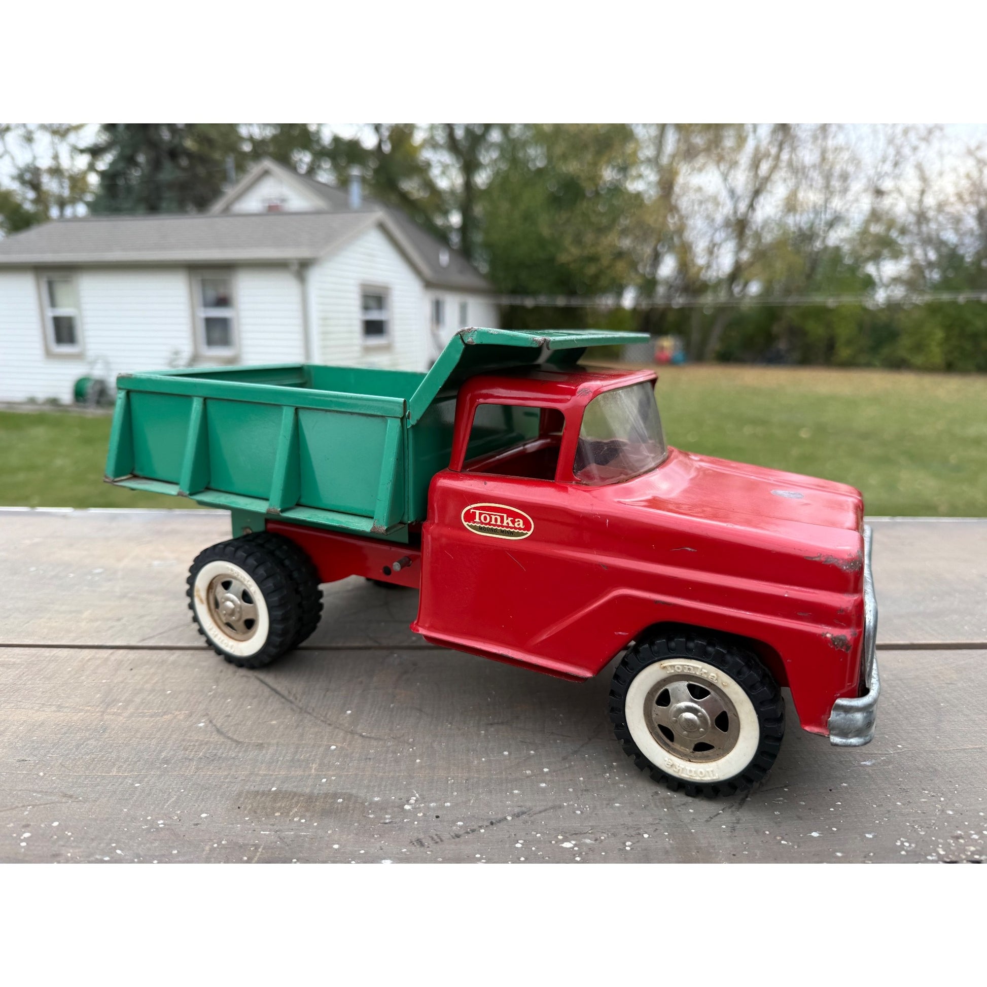 Vintage Tonka Dump Truck Green & Red Pressed Steel Toy