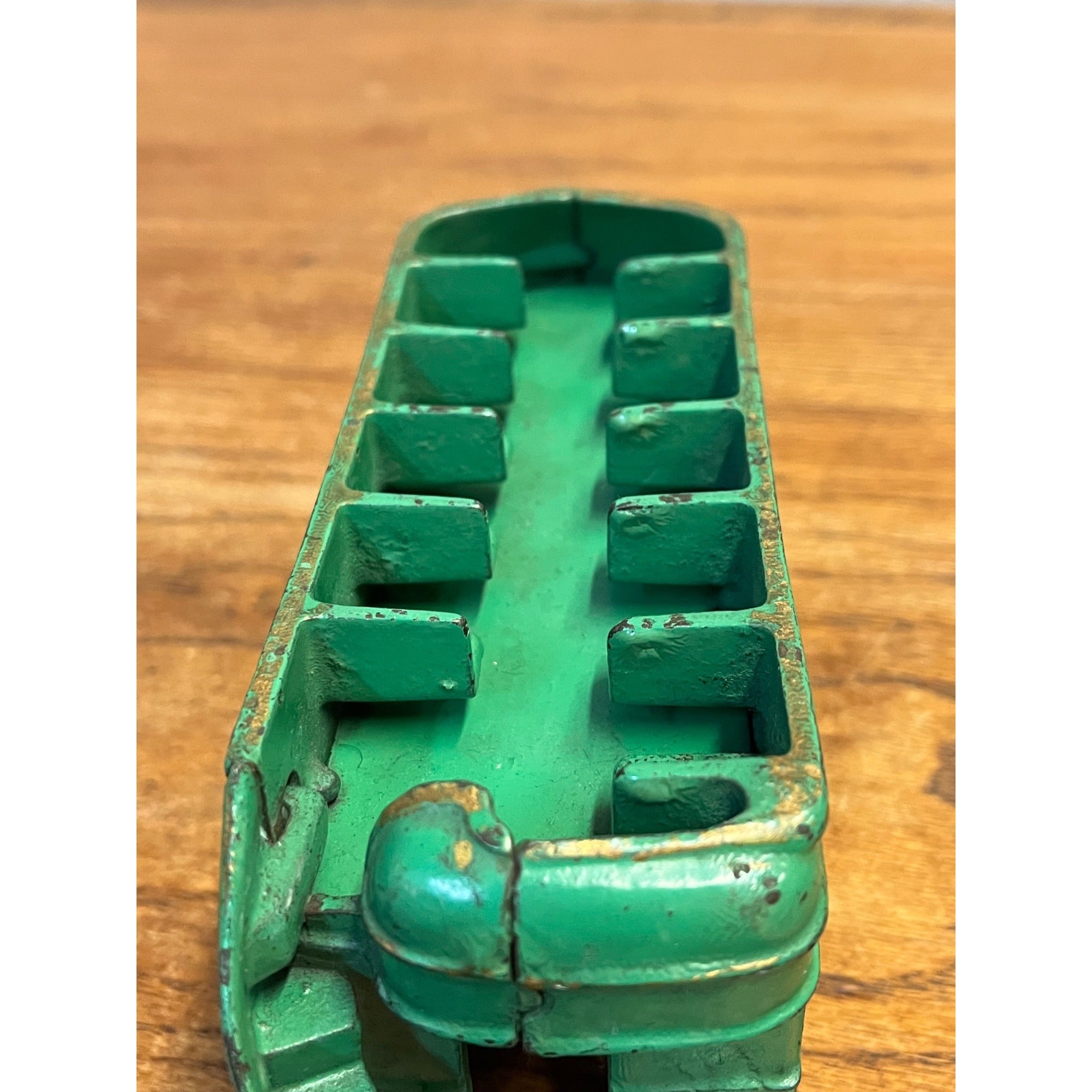 Vintage 1930s Arcade Cast Iron Double Decker Bus Toy #318 Green 8" - SUPERB