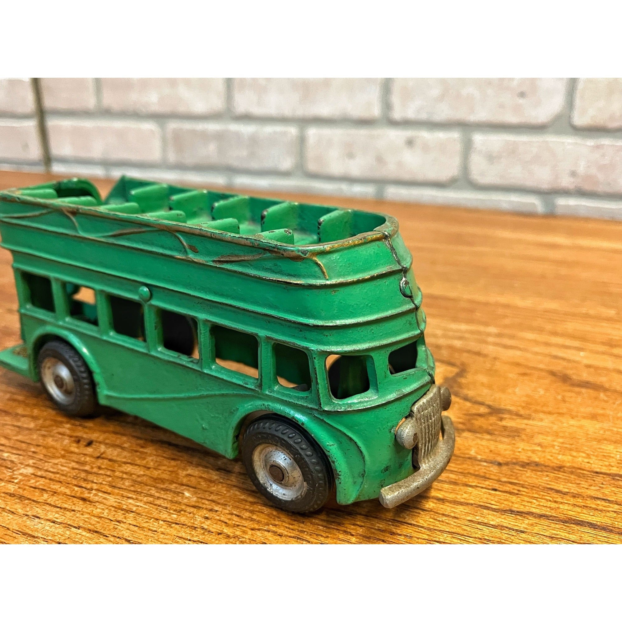 Vintage 1930s Arcade Cast Iron Double Decker Bus Toy #318 Green 8" - SUPERB