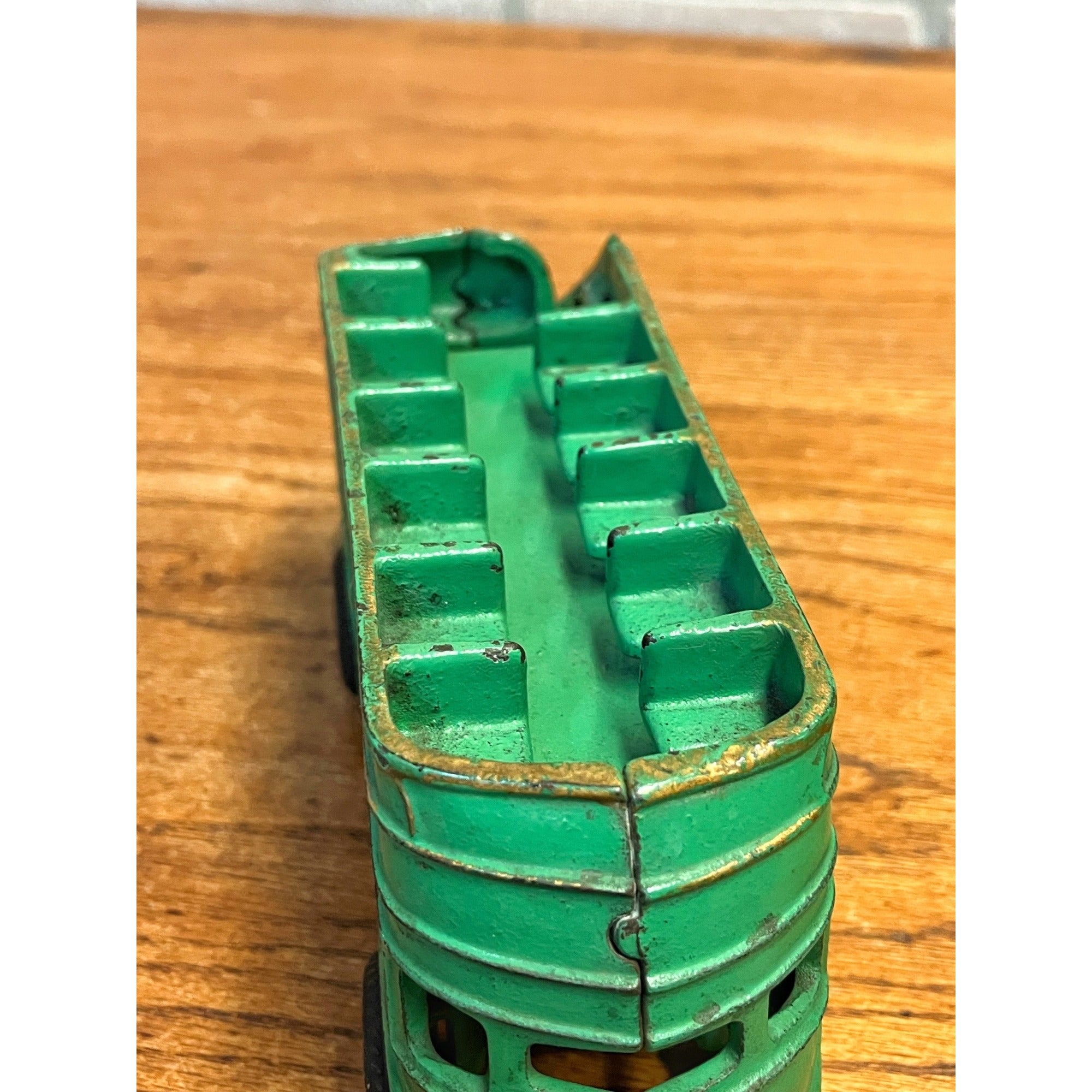 Vintage 1930s Arcade Cast Iron Double Decker Bus Toy #318 Green 8" - SUPERB