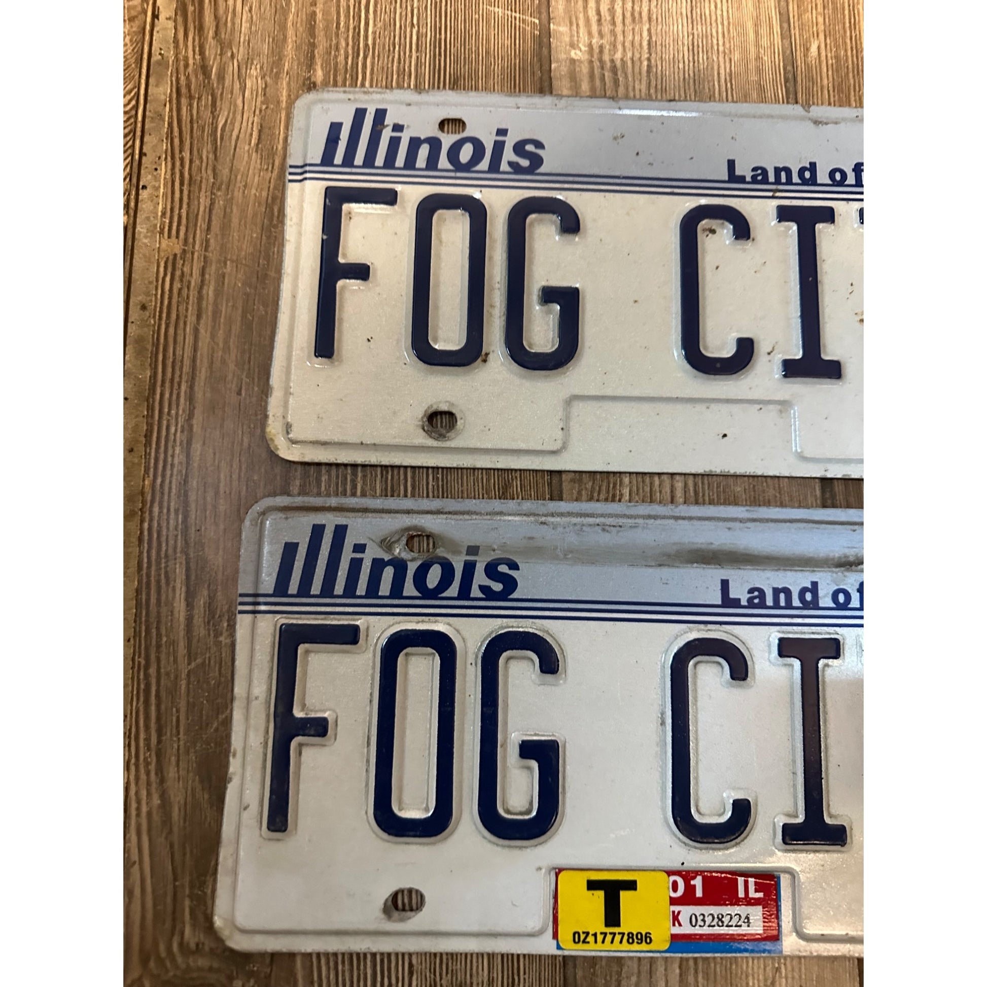 Vintage Illinois Vanity License Plate Set FOG CITY