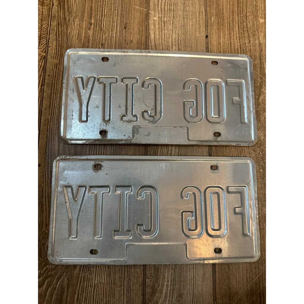 Vintage Illinois Vanity License Plate Set FOG CITY