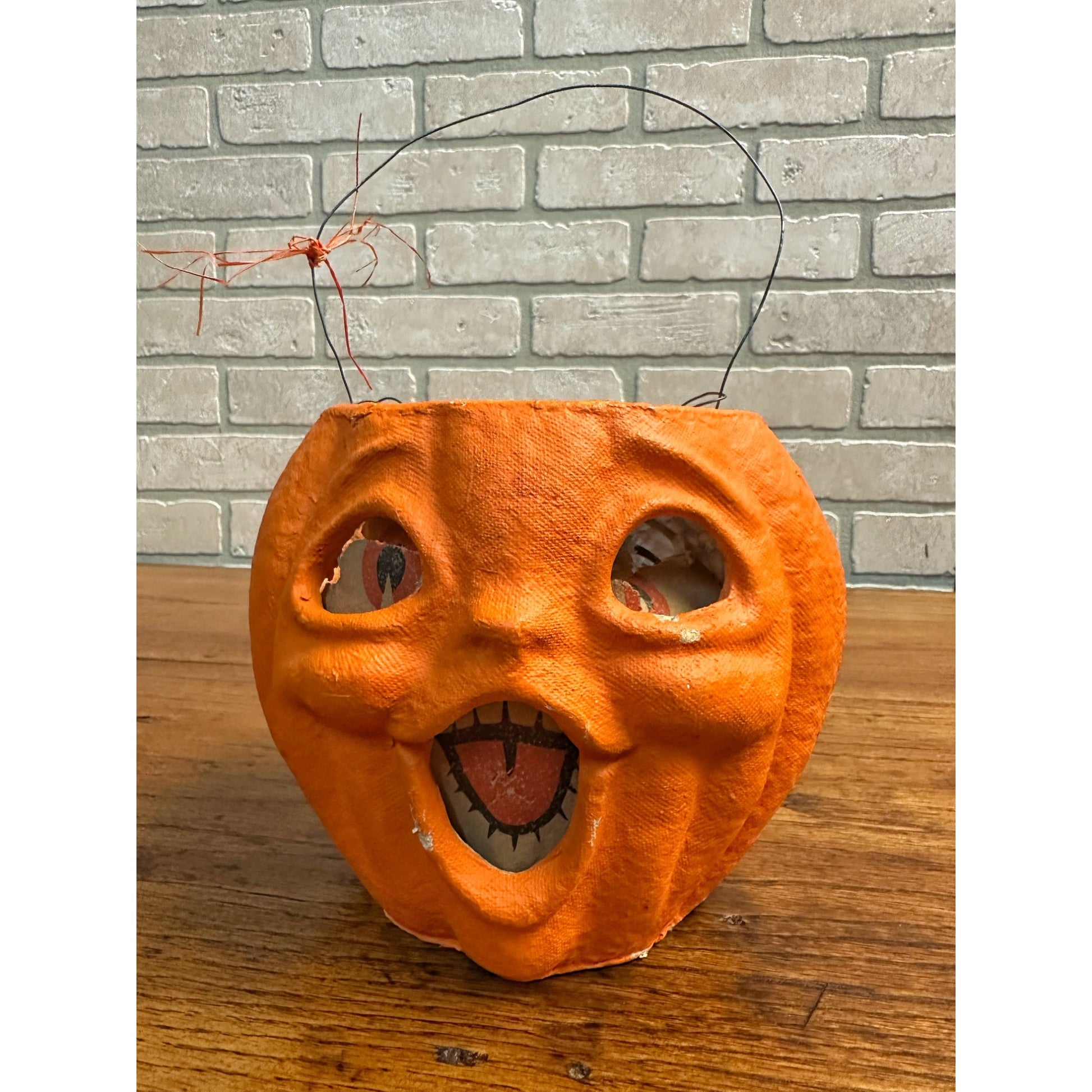 Vintage 1940s Halloween Paper Mache JOL Lantern Choir Boy Pulp 6" Jack O Lantern