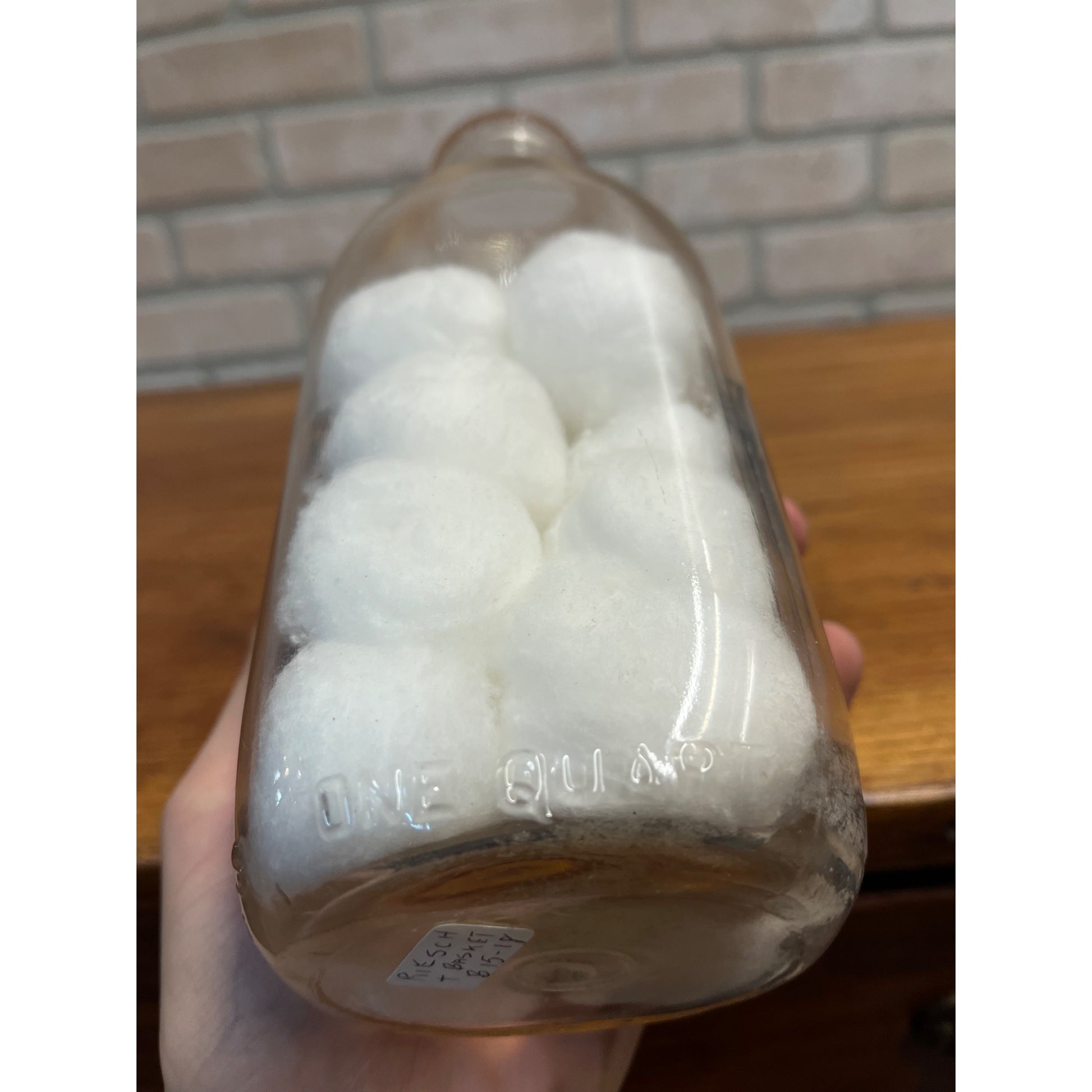 Vintage Cedar Lake Dairy Riesch West Bend Wis Quart Bottle WI Wisconsin