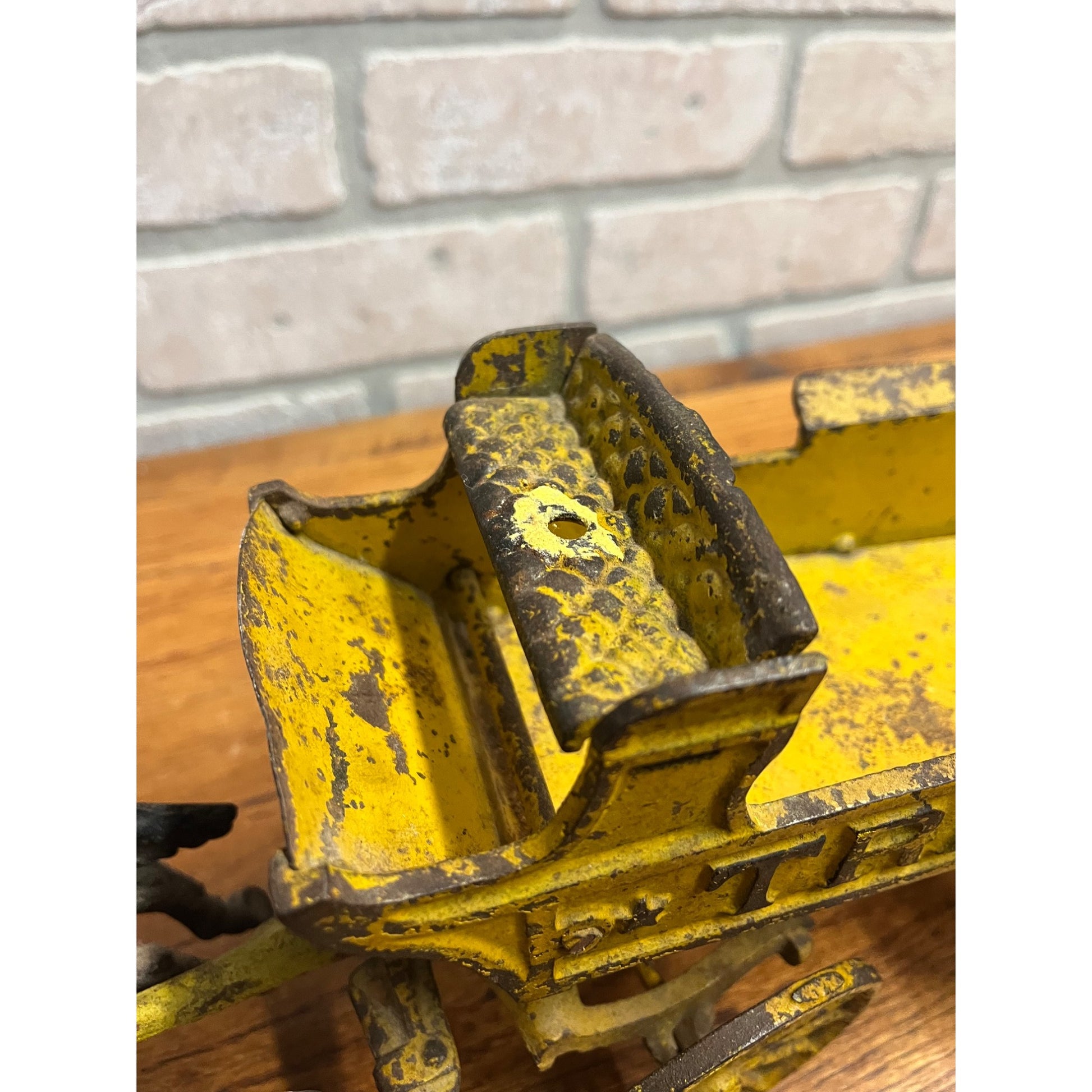 Original 1895 Dent Arcade Cast Iron Toy Horse-Drawn Transfer Freight Wagon 17"