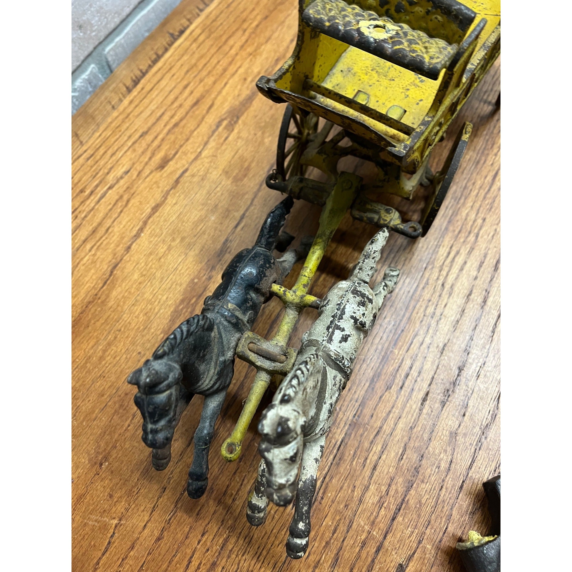 Original 1895 Dent Arcade Cast Iron Toy Horse-Drawn Transfer Freight Wagon 17"