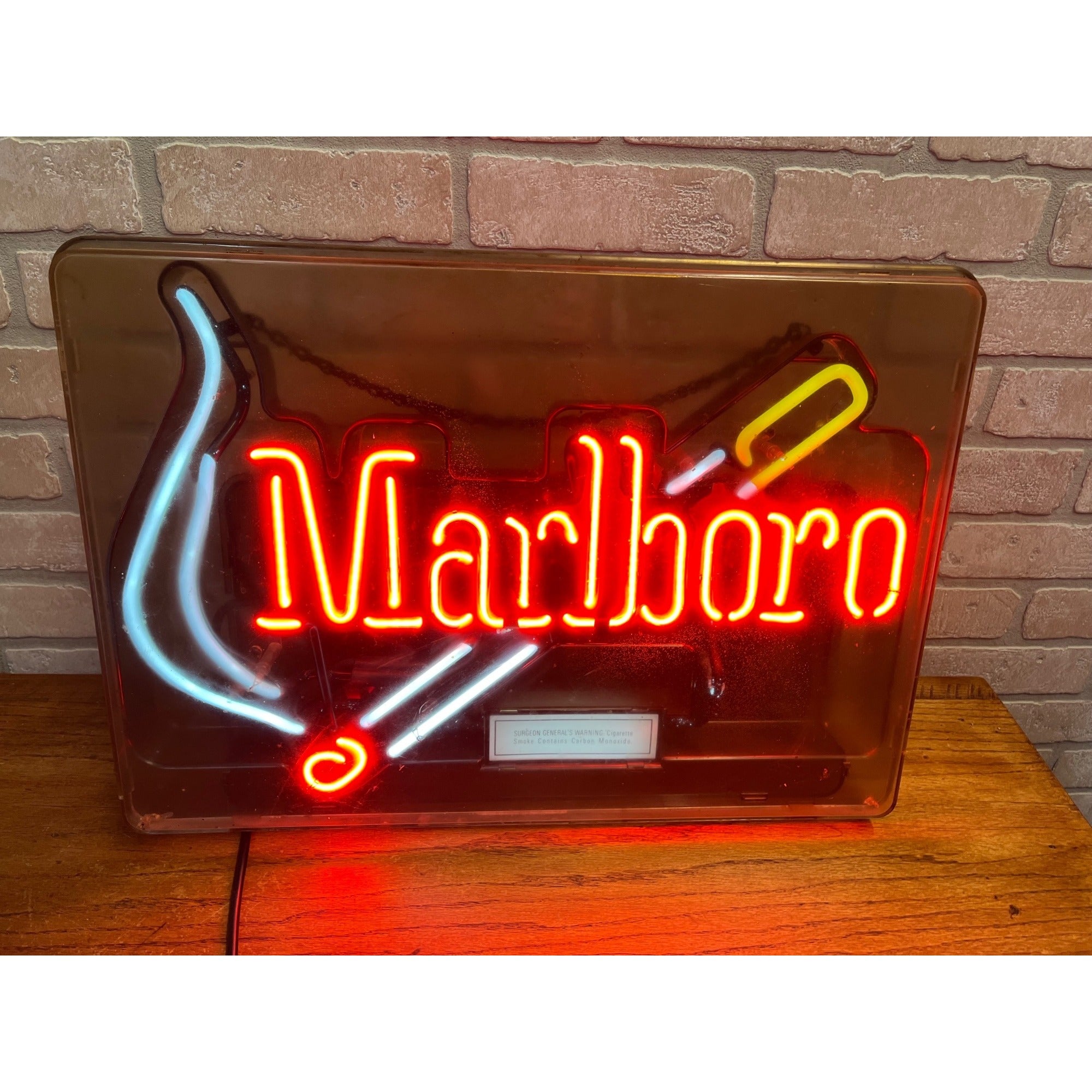 Vintage Marlboro Lighted Advertising Store Display Neon Sign Philip Morris Everbrite
