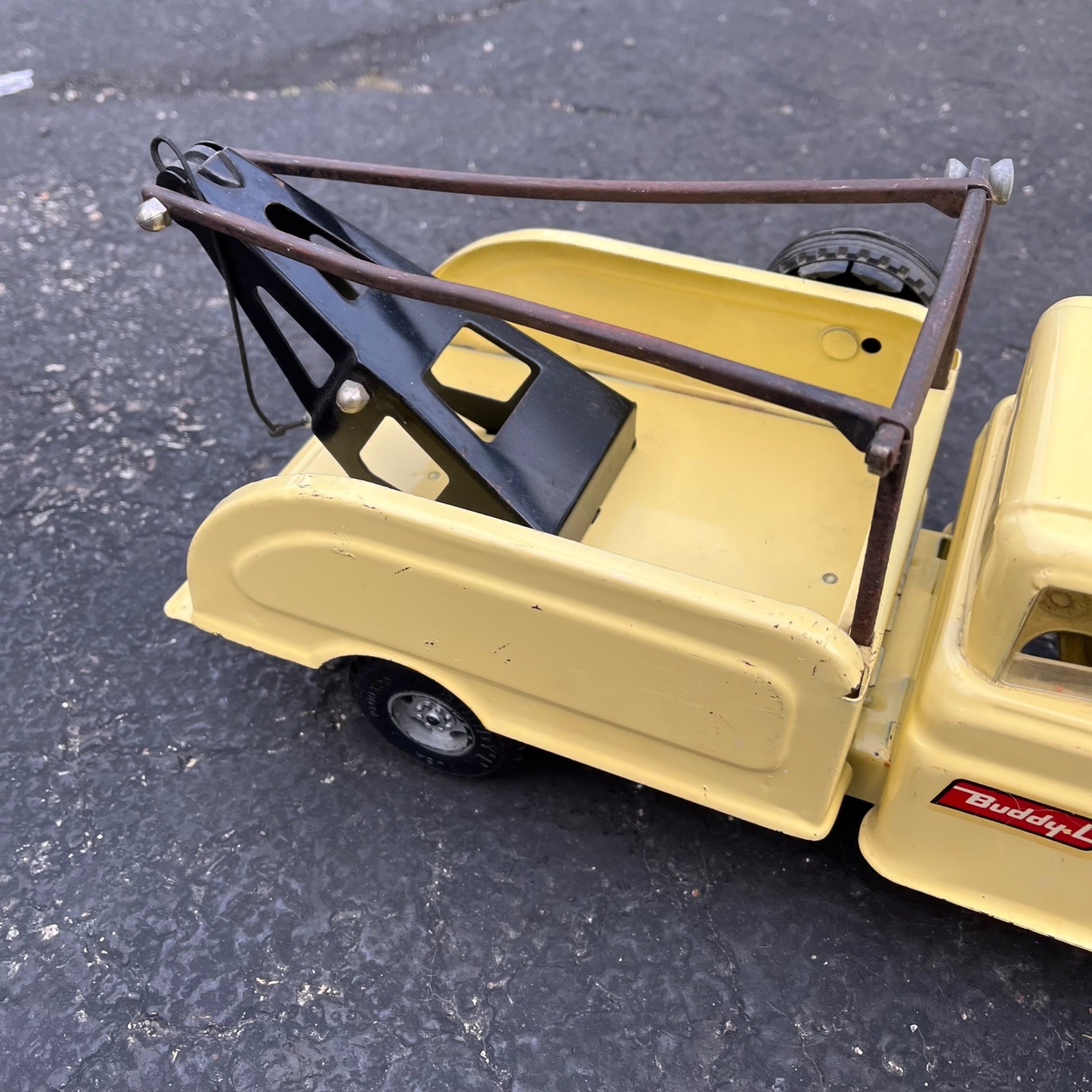 Vintage Buddy L Tow Wrecker Truck Yellow Pressed Steel Toy