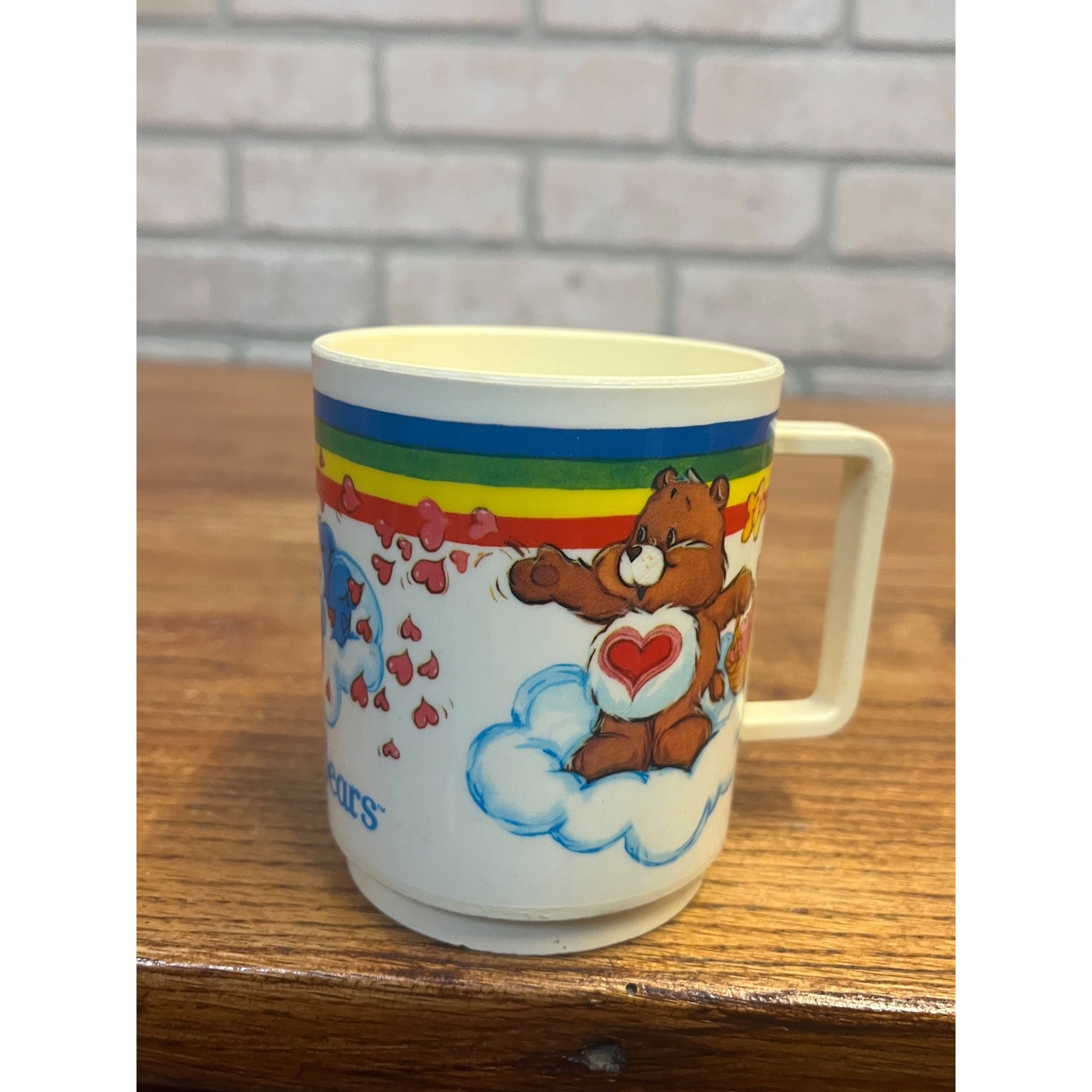 Vintage Care Bears Plastic-Handled Rainbow Mug American Greetings 1983 Deka Elizabeth, New Jersey