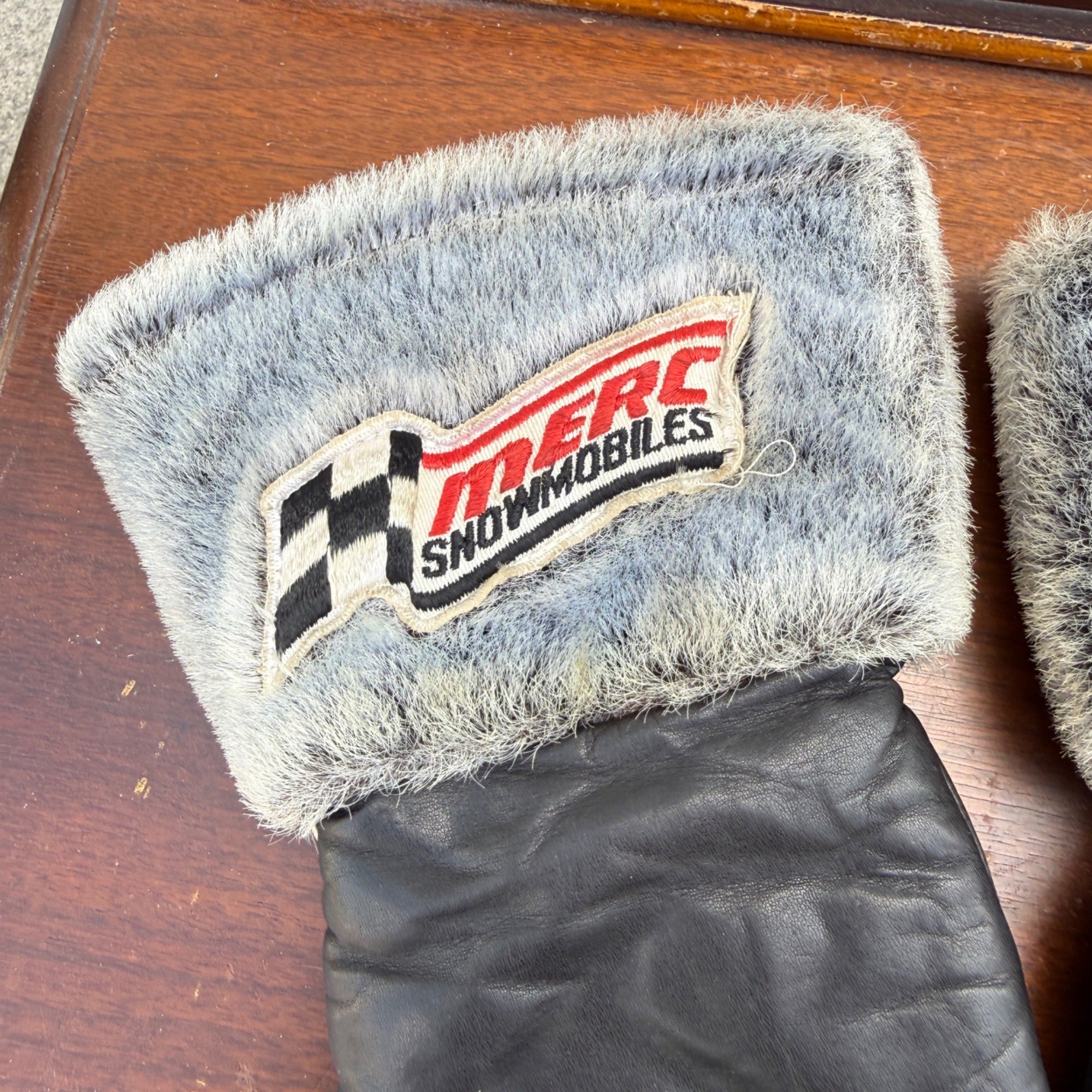 Vintage Mercury Merc Snowmobile Racing Leather Mittens Gloves Advertising