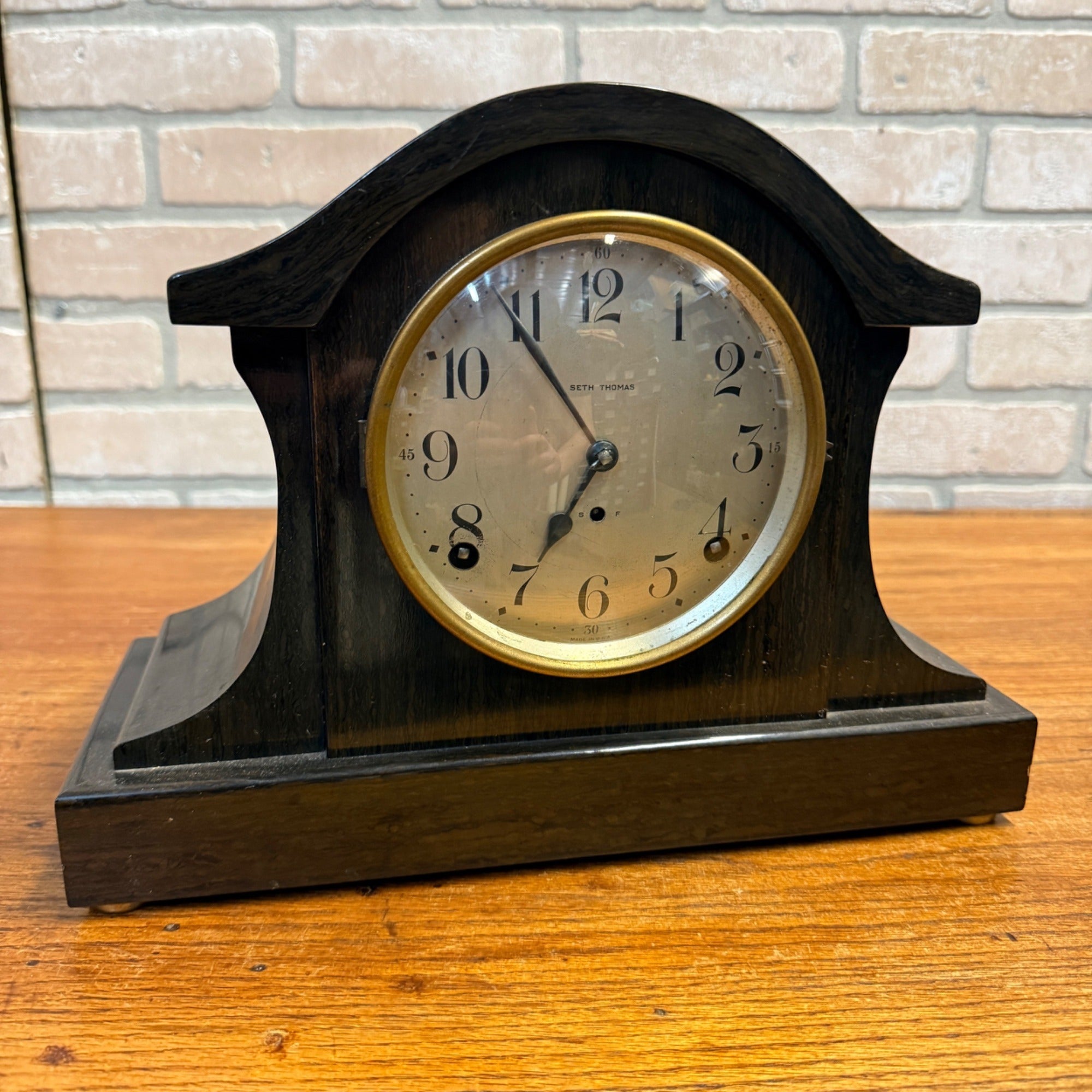 Vintage 1950s Seth Thomas Mantle Clock Faux Wood with Key