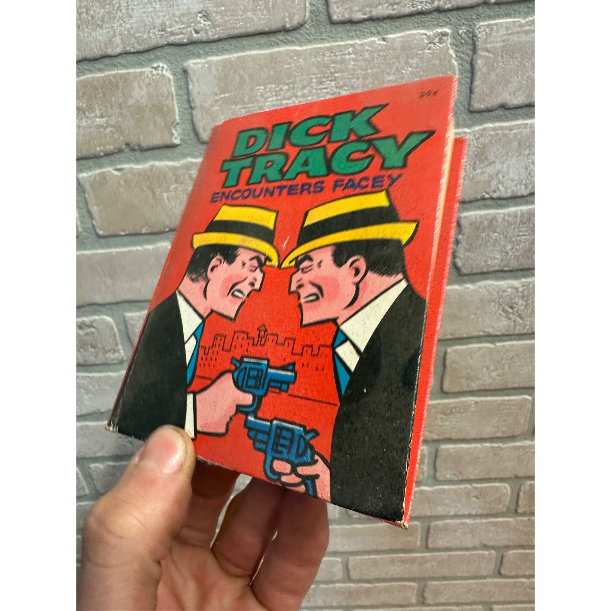 1967 Dick Tracy Encounters Facey #2001 Whitman Big Little Book