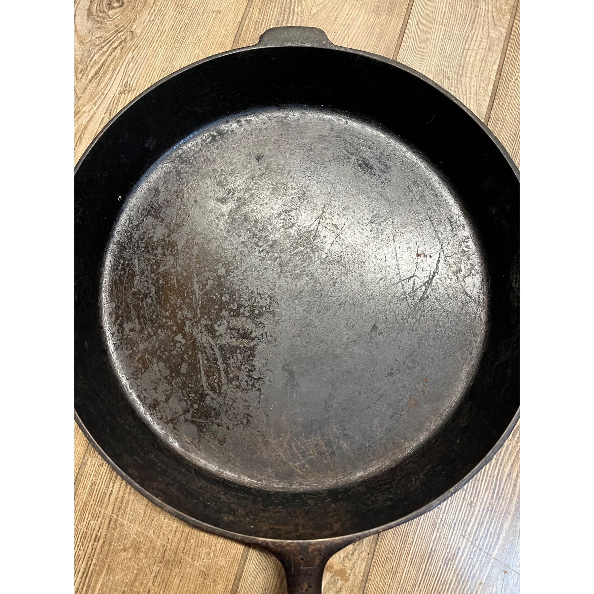 Griswold Cast Iron #14 718A Large Block Logo Skillet With Heat Ring
