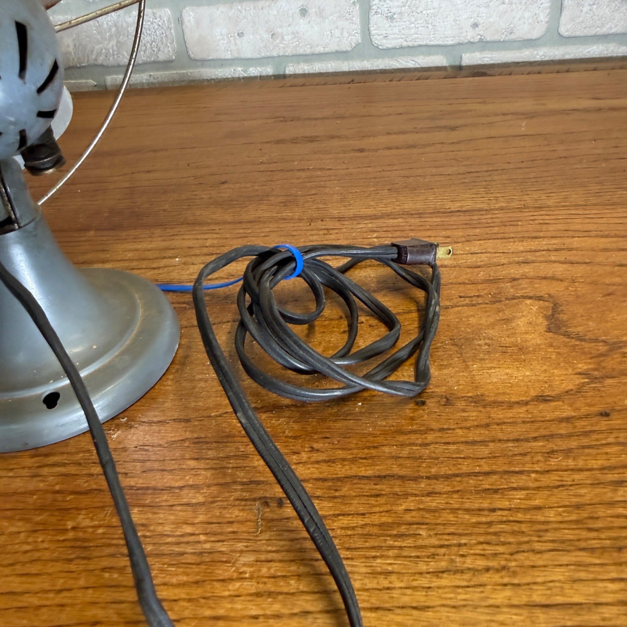 VINTAGE 10’’ POLAR ELECTRIC FAN MFG A.C. GILBERT CO Non-working Desk Fan