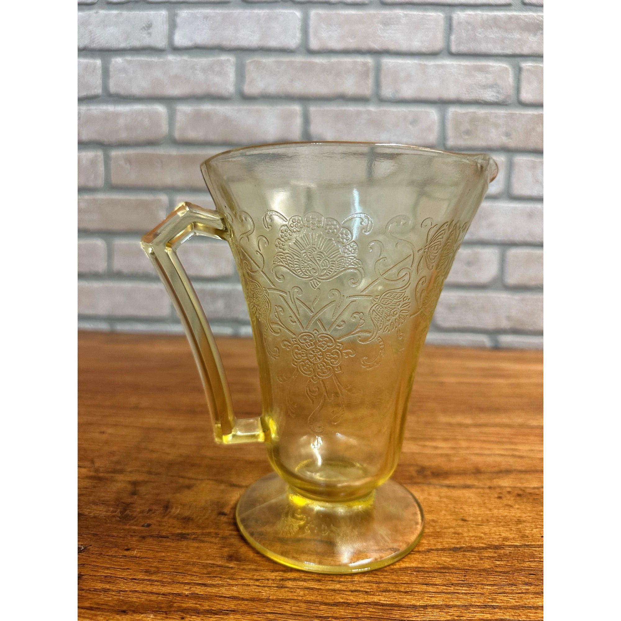 Vintage Hazel Atlas Footed Pitcher Florentine Poppy #2 Yellow Depression Glass