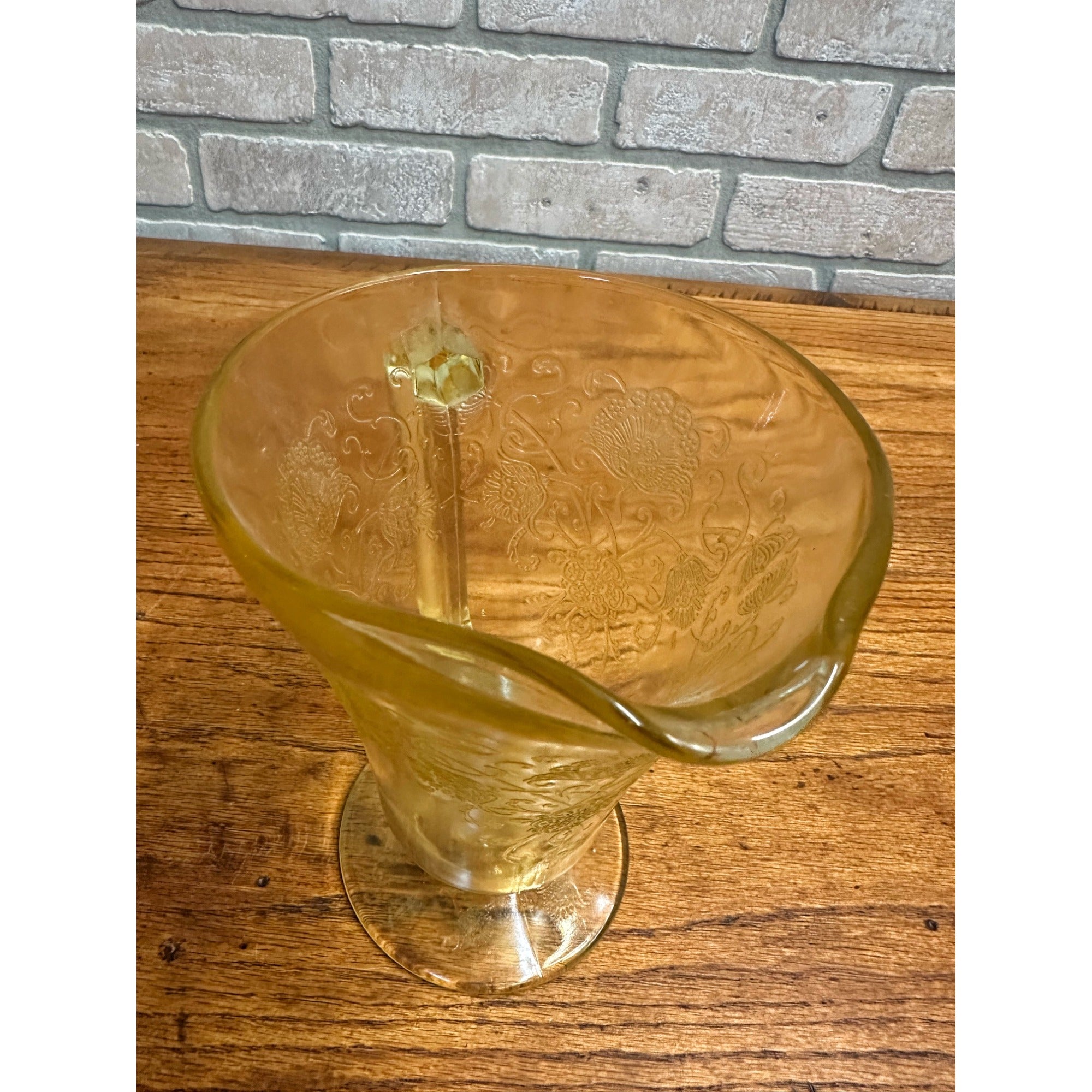 Vintage Hazel Atlas Footed Pitcher Florentine Poppy #2 Yellow Depression Glass