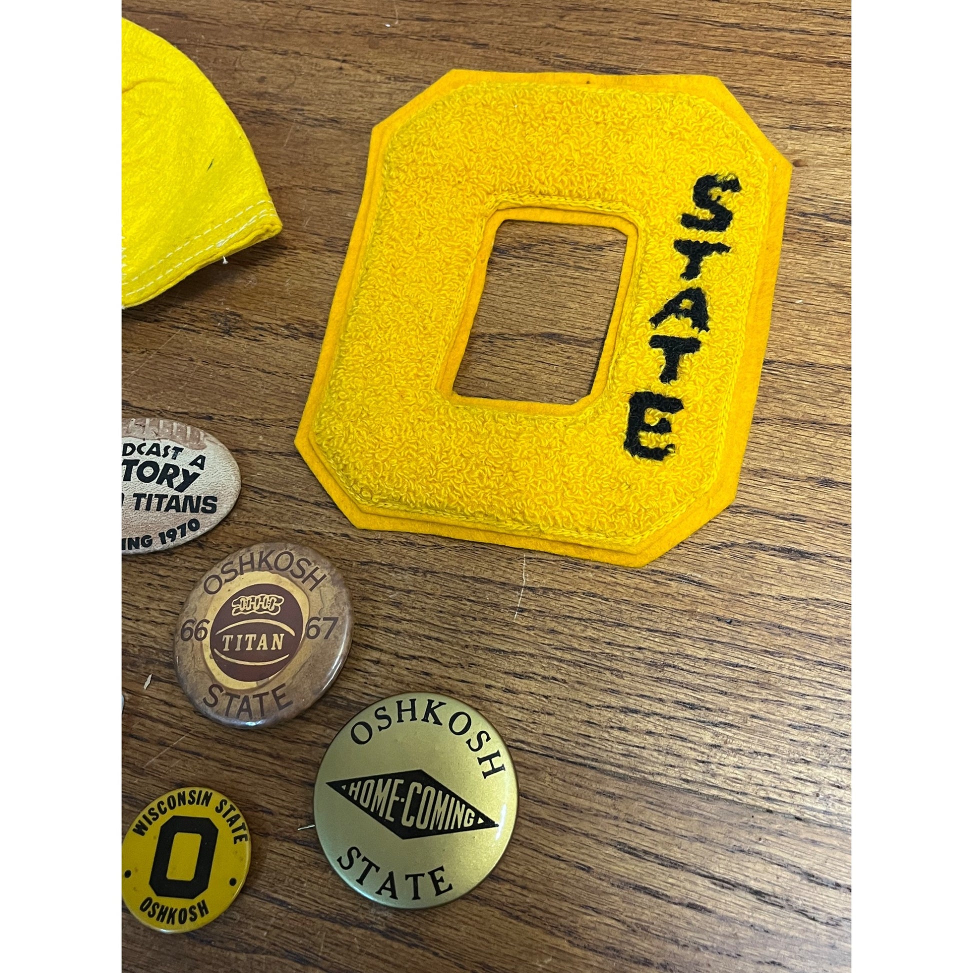 Oshkosh State College OSC Homecoming Hat Wisconsin University Titans Pins Football