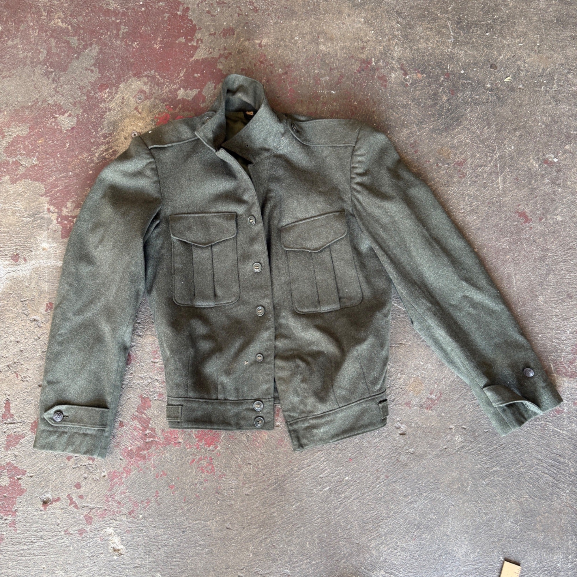 Vintage 1950s 'Eisenhower Jacket" Military Uniform Size 36