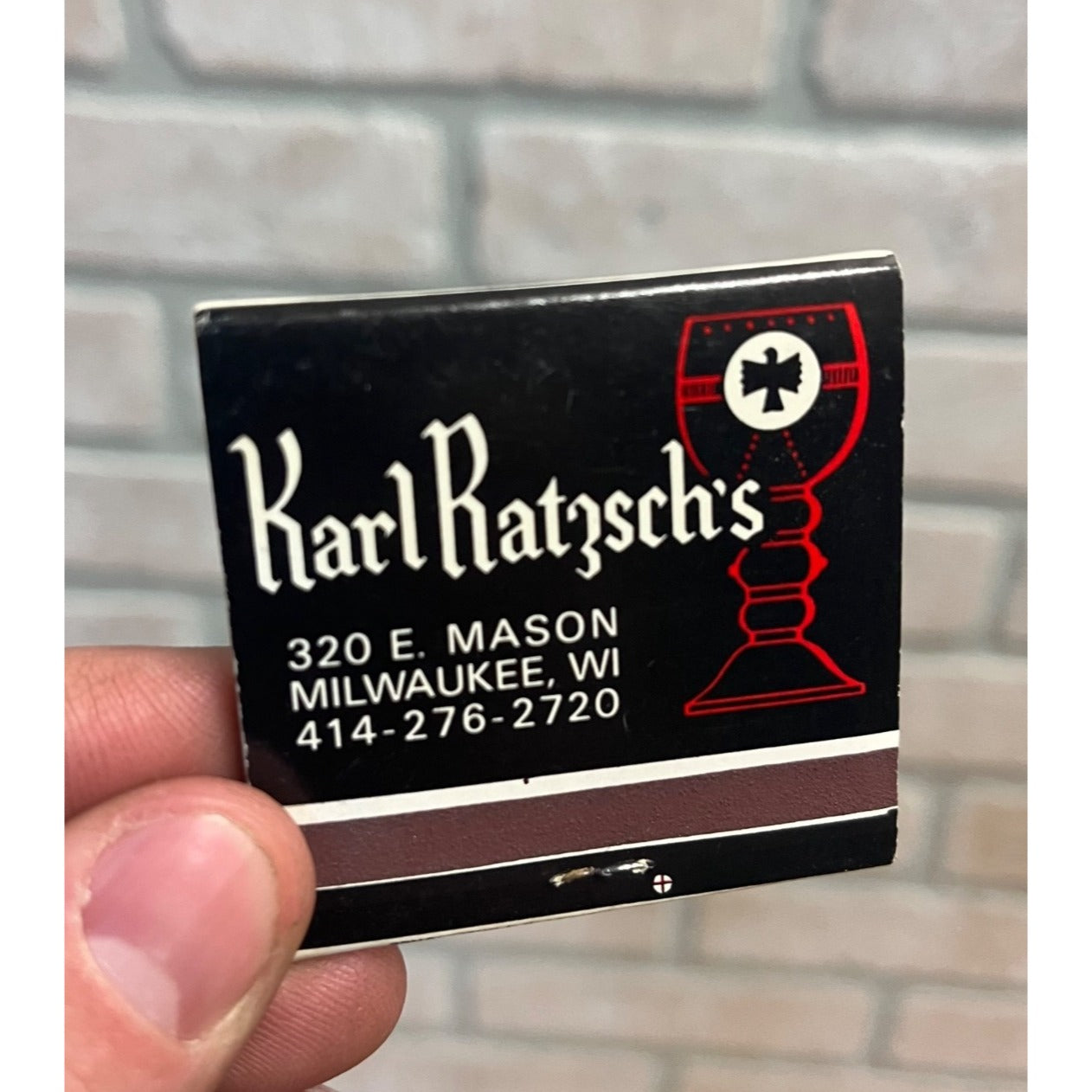 Karl Ratzschs Fox & Hounds Restaurant Hubertus WI Vintage Advertising Matchbook
