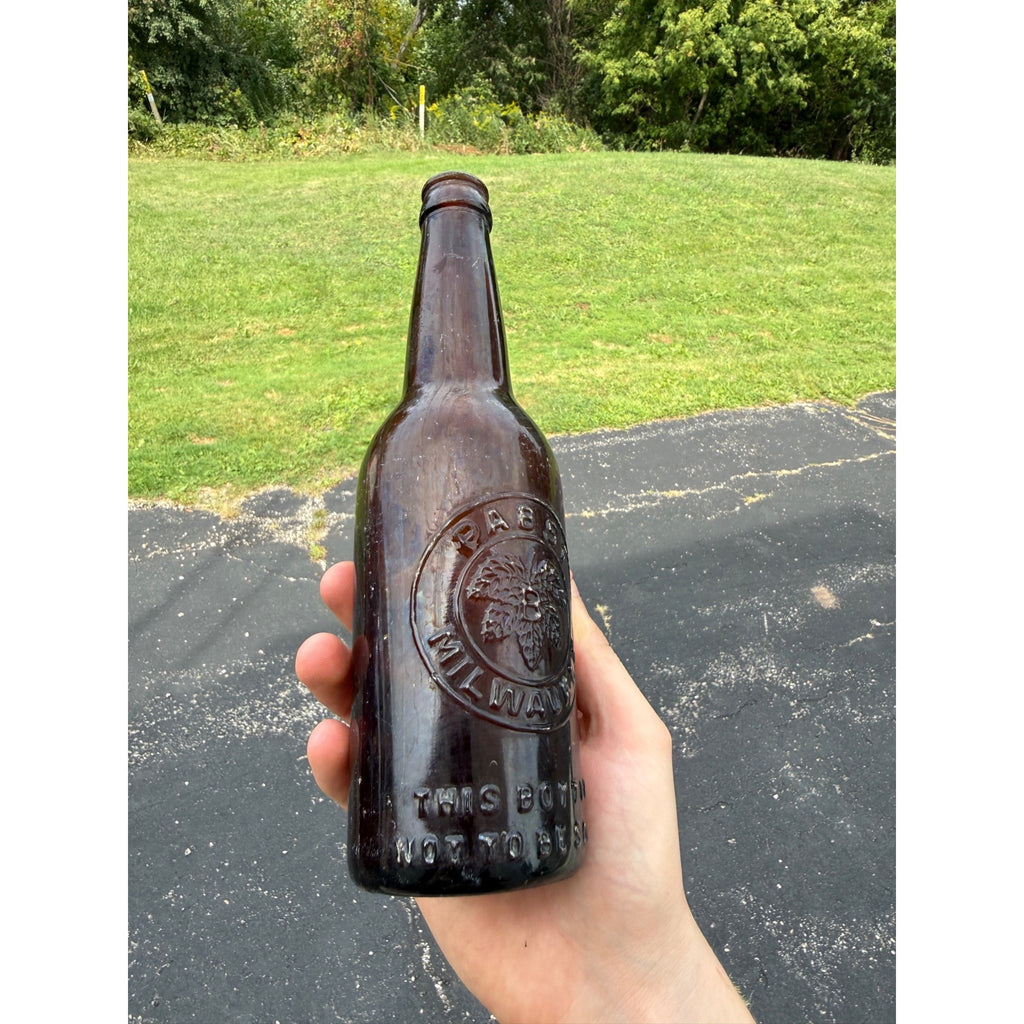 Pre Pro Pabst Leaf Amber Embossed Milwaukee Wis  Bottle