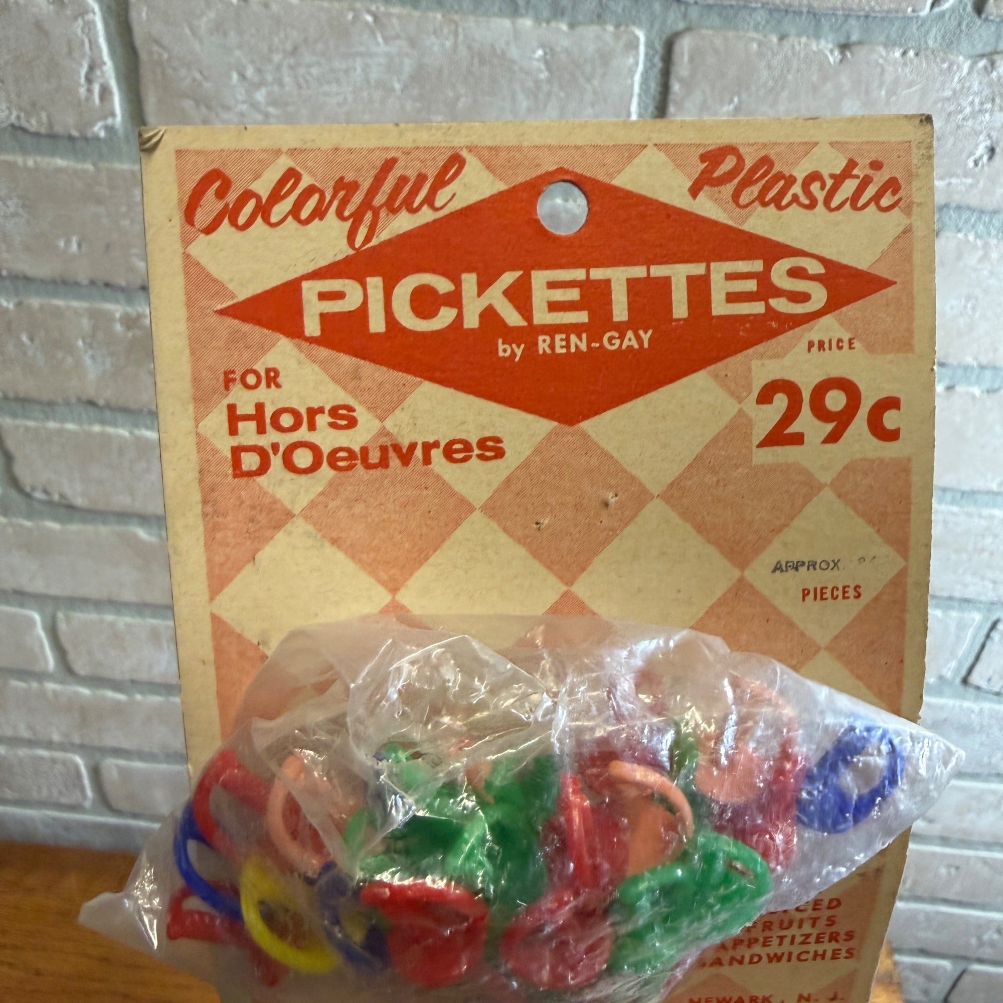 Vintage 1950s Ren-Gay Plastics Pickettes Appetizer Cocktail New Old Stock