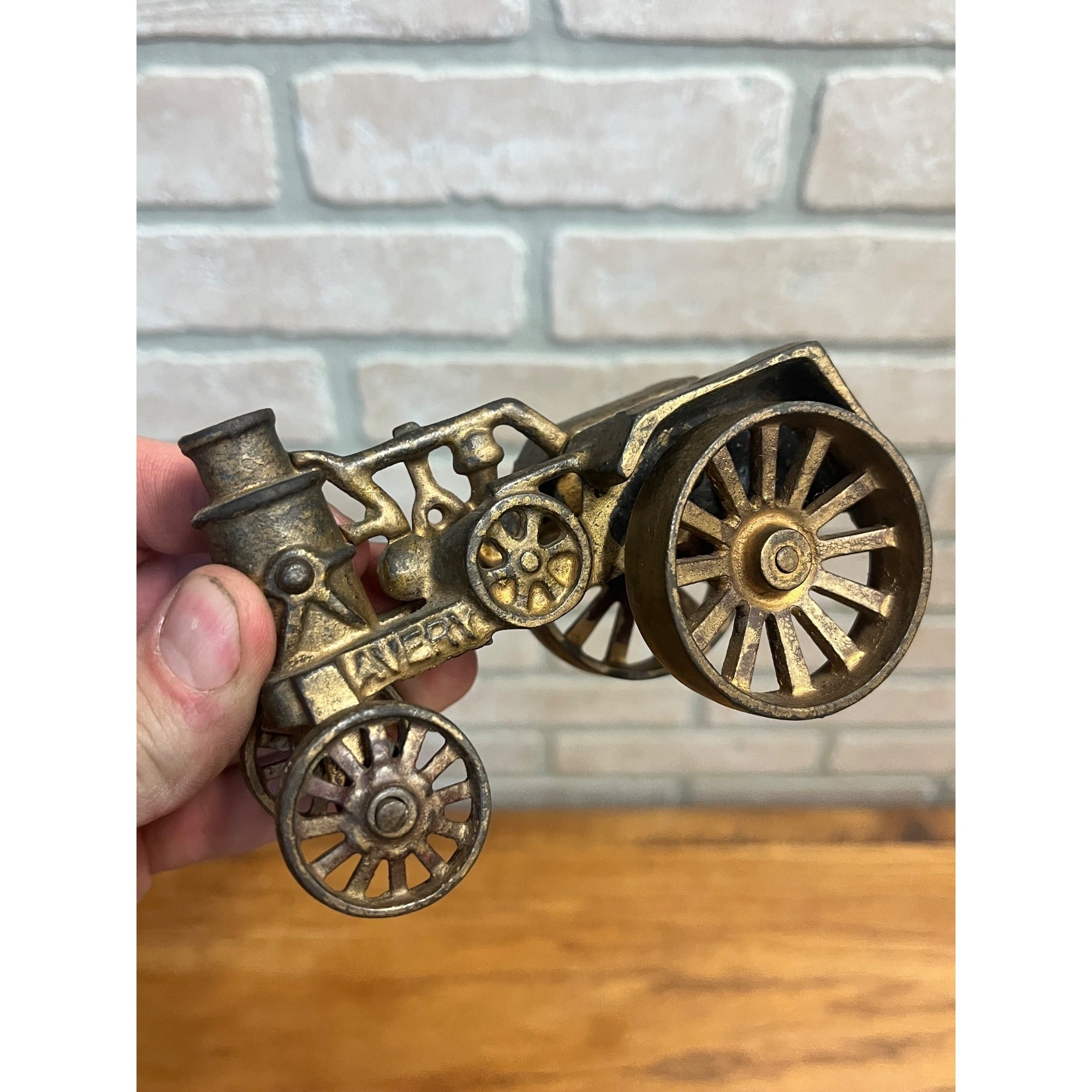 Vintage 1920s Cast Iron Avery Steam Engine Farm Tractor Toy by Arcade w/ Ashtray