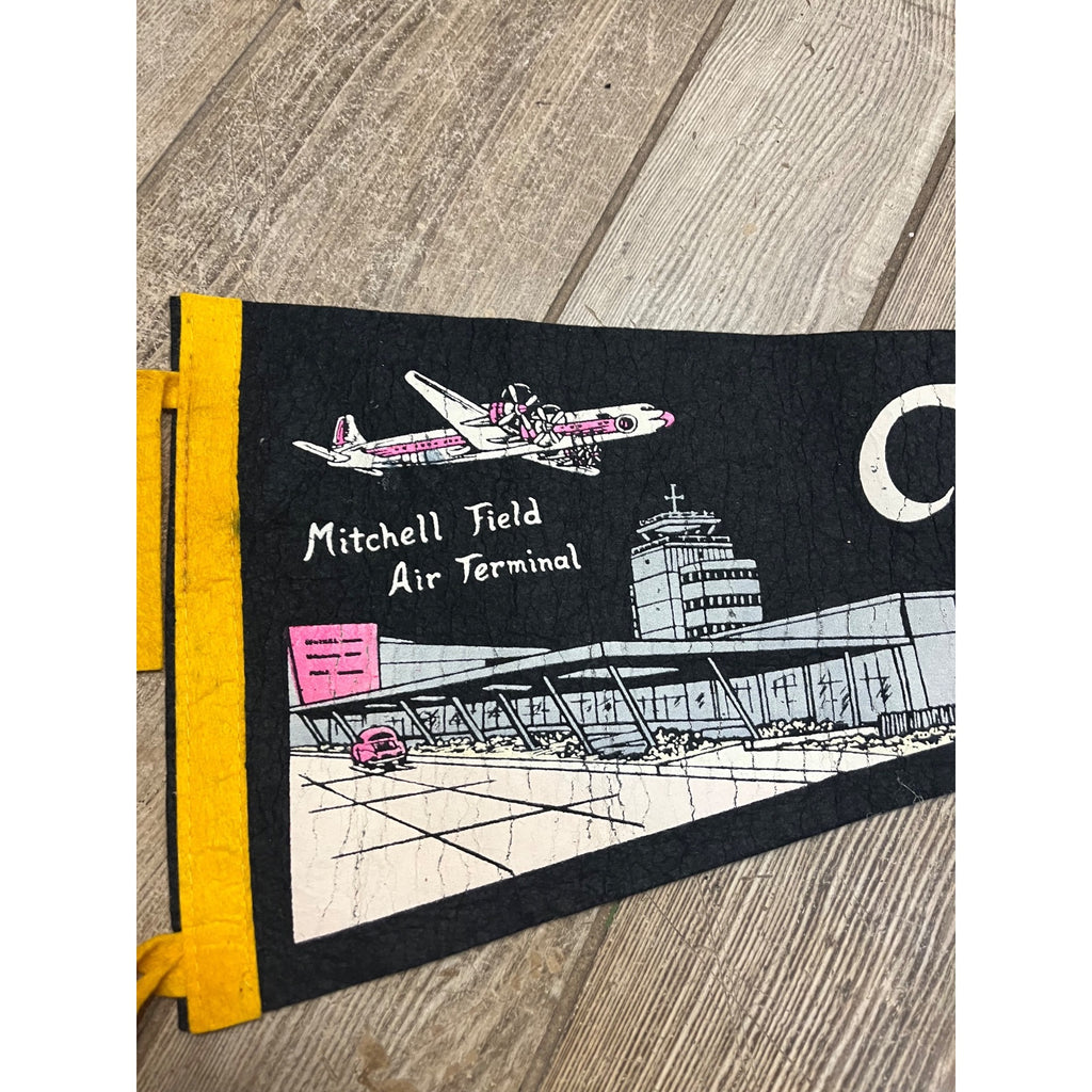 Vintage Milwaukee Wisconsin Mitchell Field Air Terminal Airport Souvenir Pennant