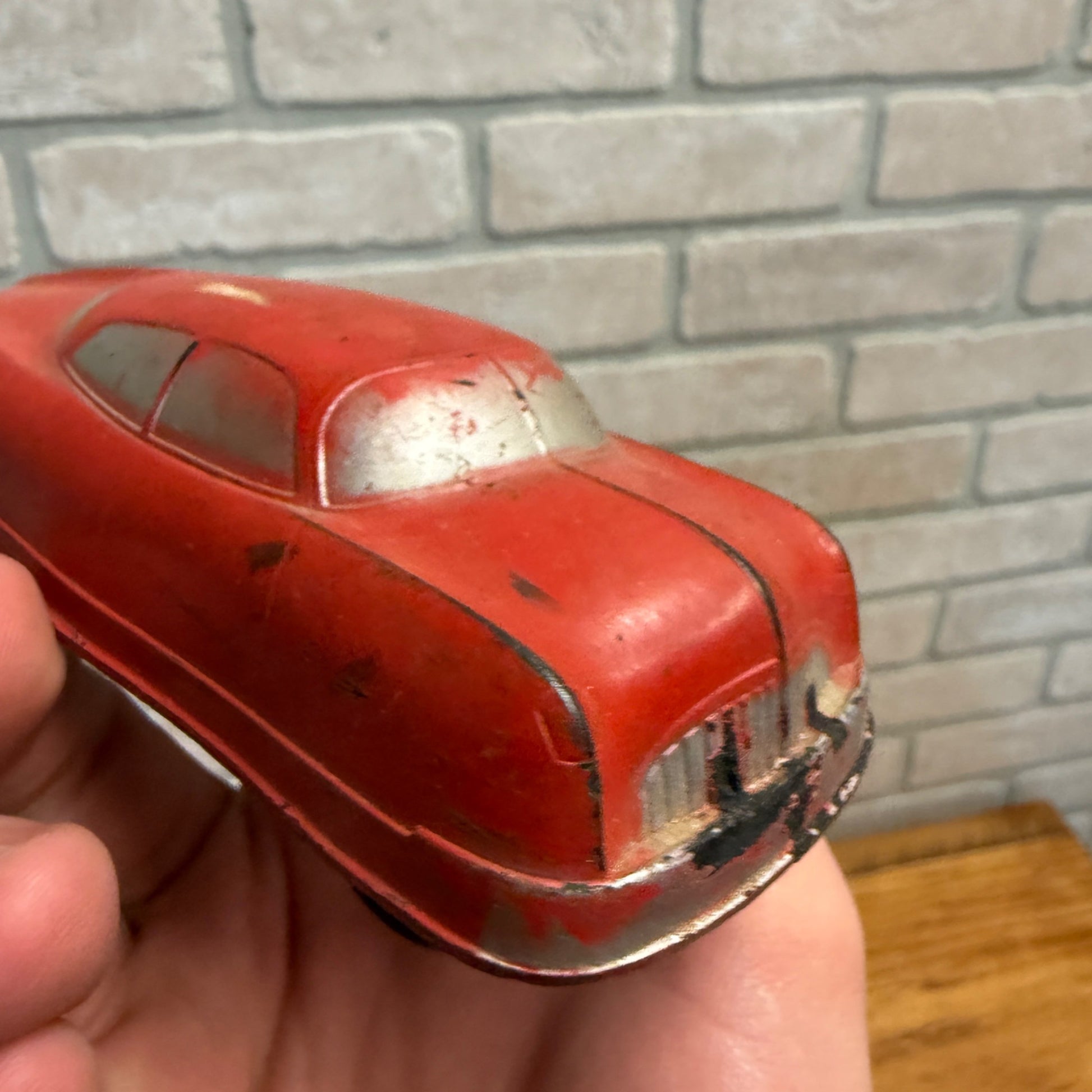 Vintage 1930s Auburn Arcor Red Streamlined Car Rubberized Toy 5"