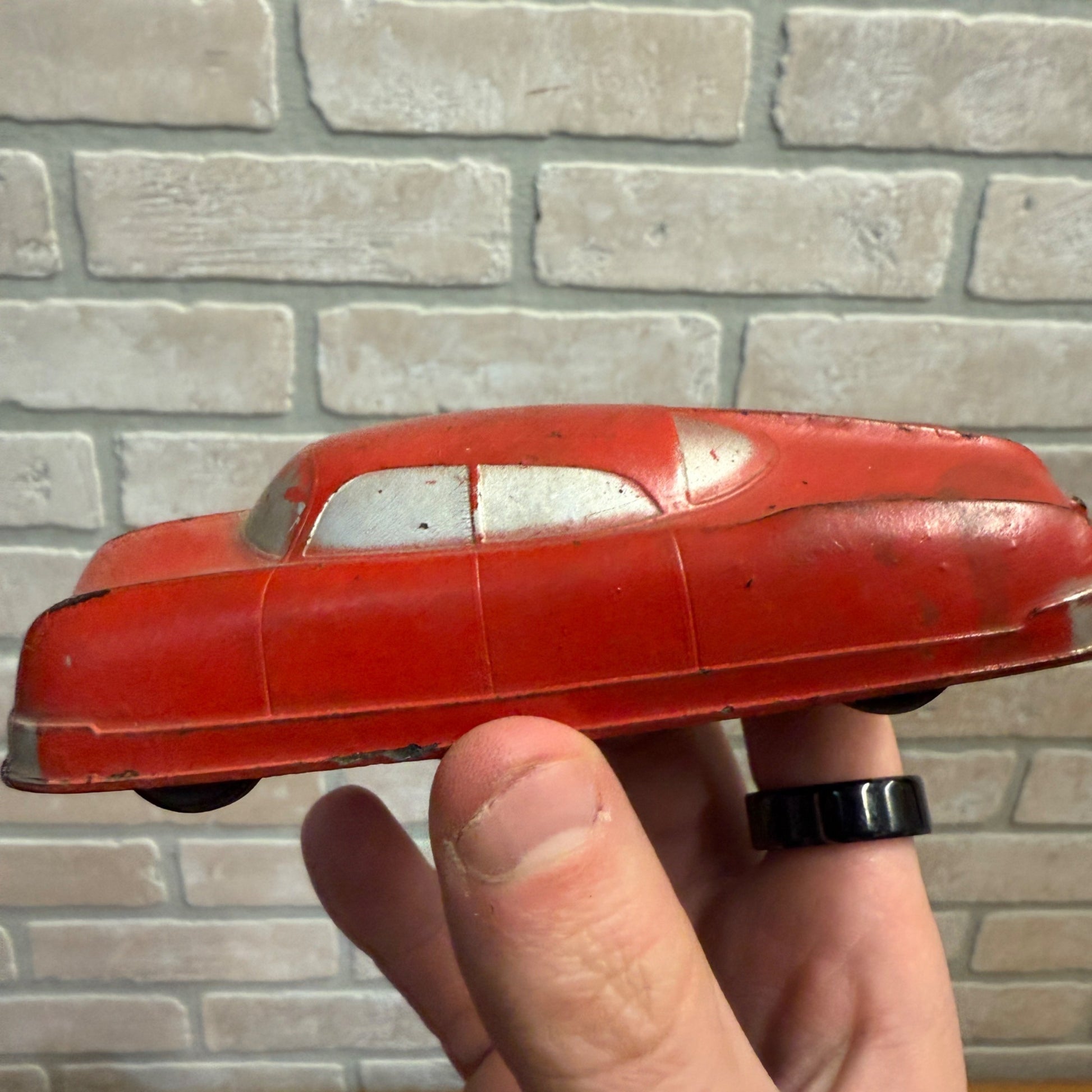 Vintage 1930s Auburn Arcor Red Streamlined Car Rubberized Toy 5"