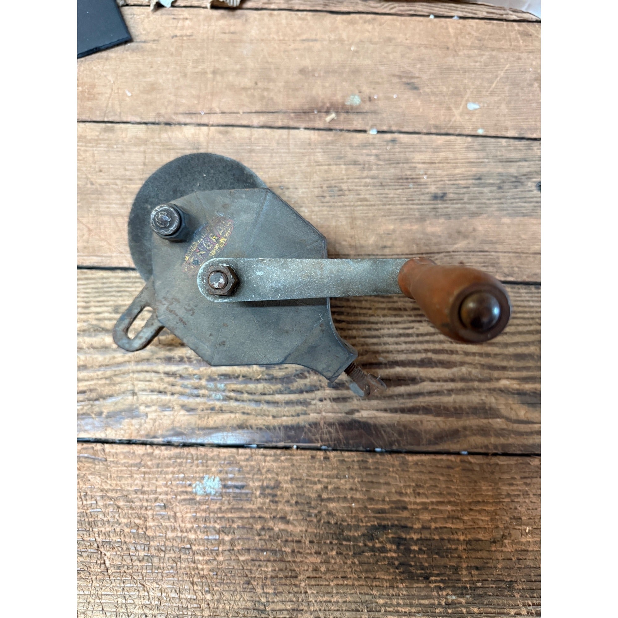 Vintage Antique Hand Crank Bench Grinder Sharpener General Hardware