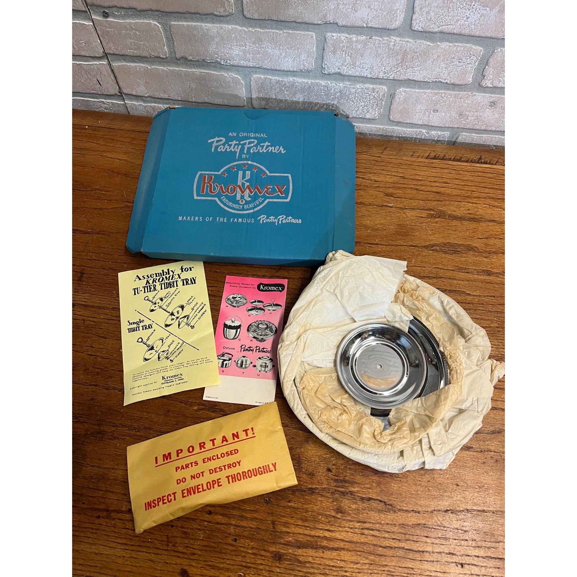 MCM Vintage KROMEX TWO 2-TIER TRAY PARTY PARTNER TIDBIT SNACK TRAY ORIGINAL BOX