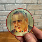 1964 LBJ FOR THE USA, Lyndon Johnson VERI-VUE FLASHER Political Campaign Pin 3"